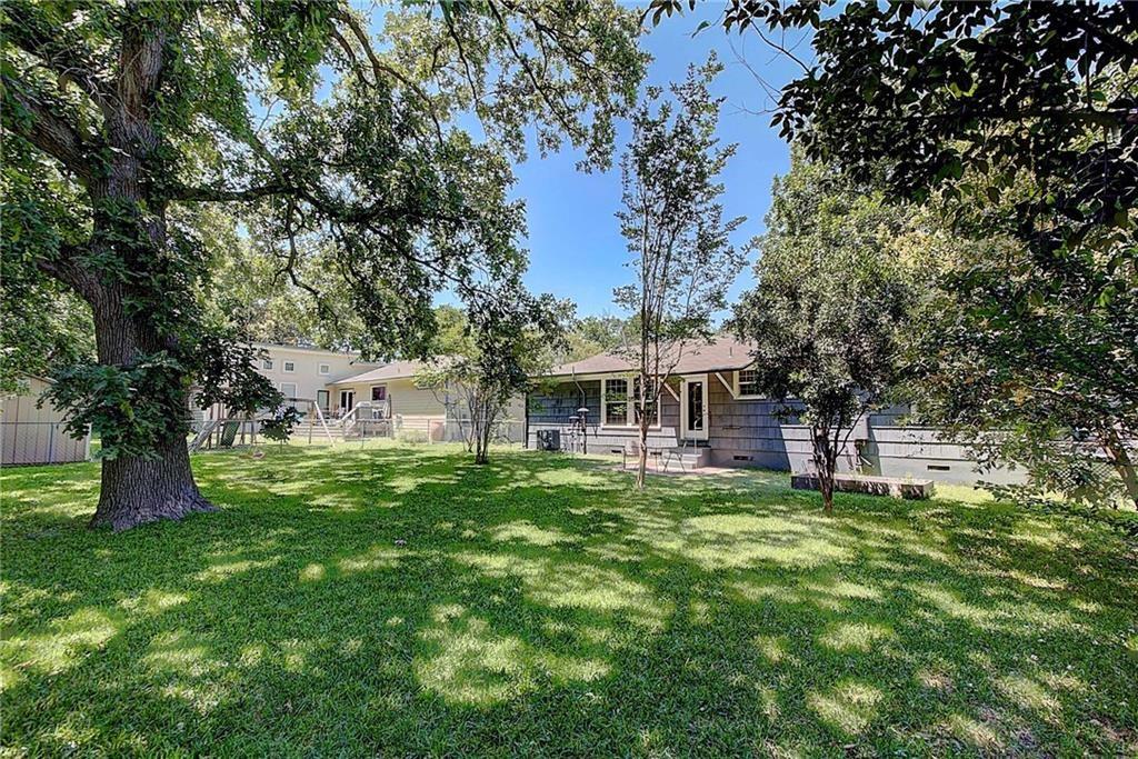 1803 Romeria Dr Property Photo 32