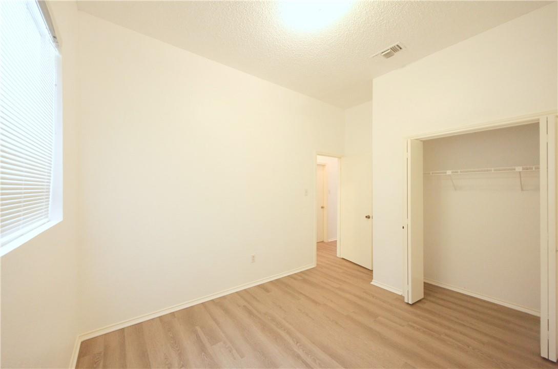 8200 Cahill Dr Property Photo 18