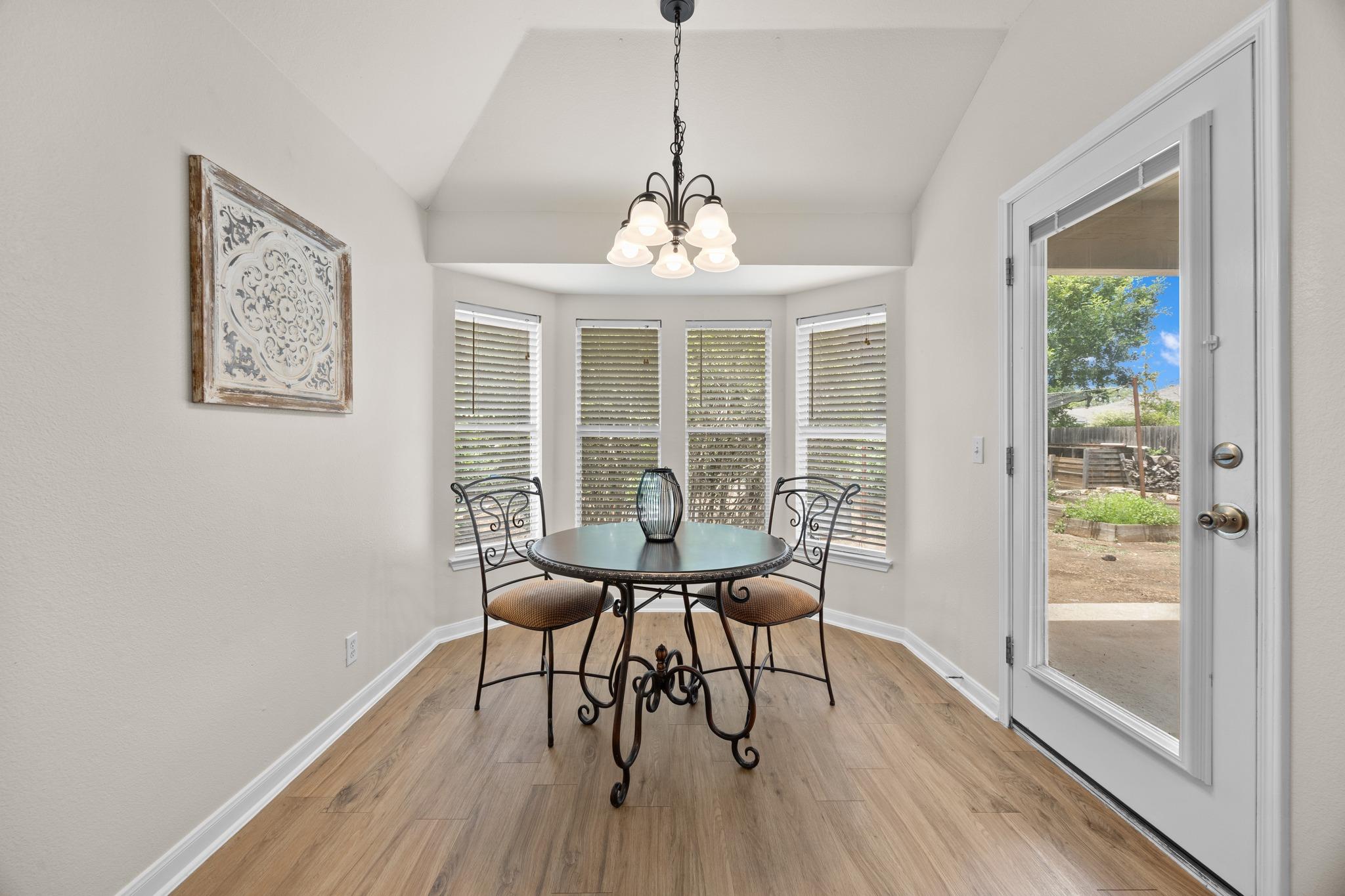 803 Sparkling Brook Ln Property Photo 13