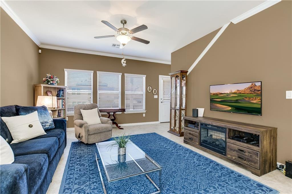 10504 Crescendo Ln Property Photo 14