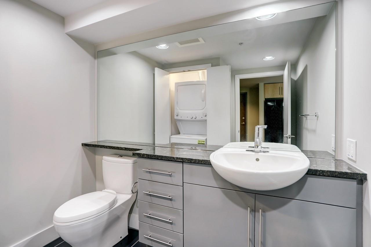 300 Bowie St #504 Property Photo 8