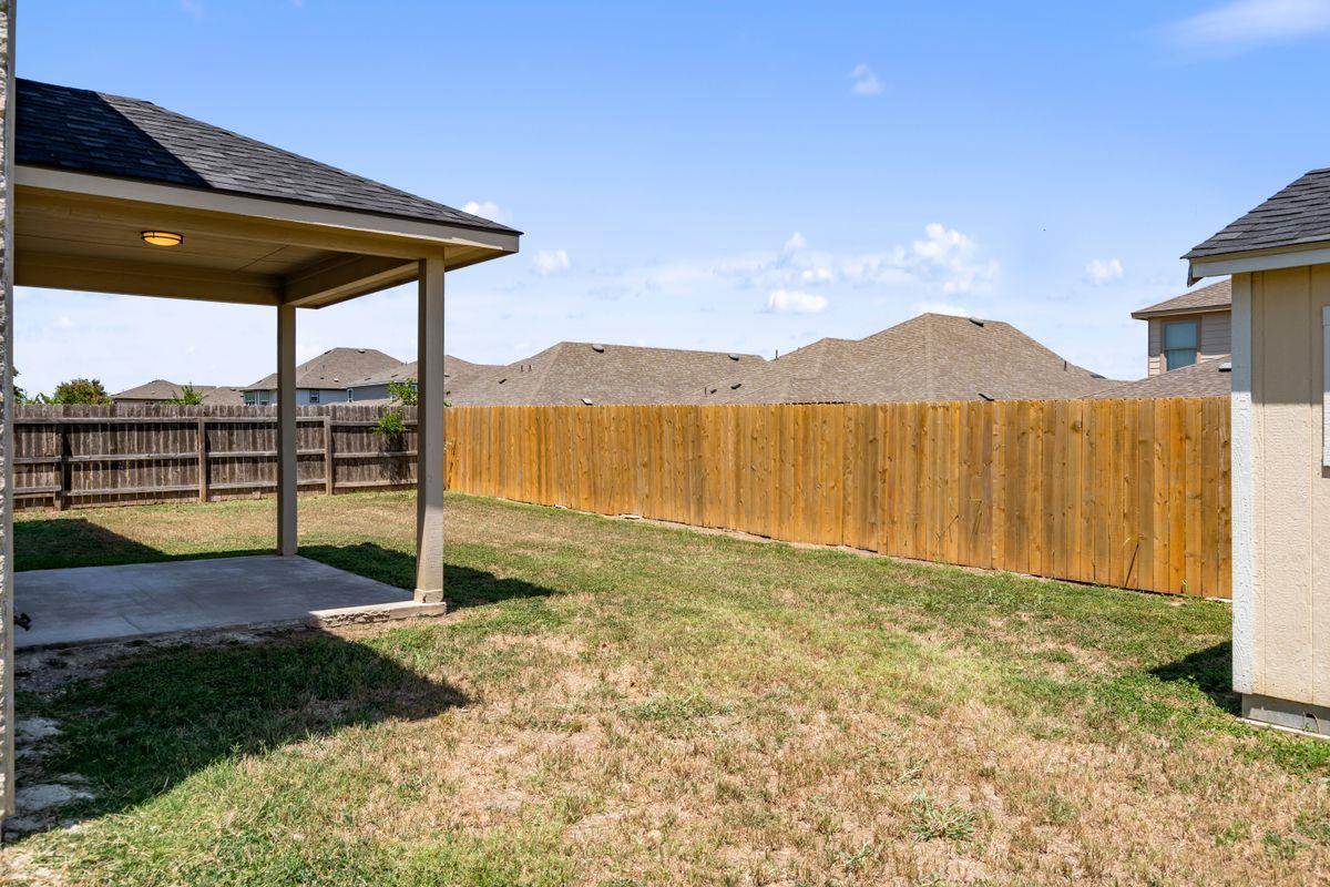 101 Redwood Dr Property Photo 33