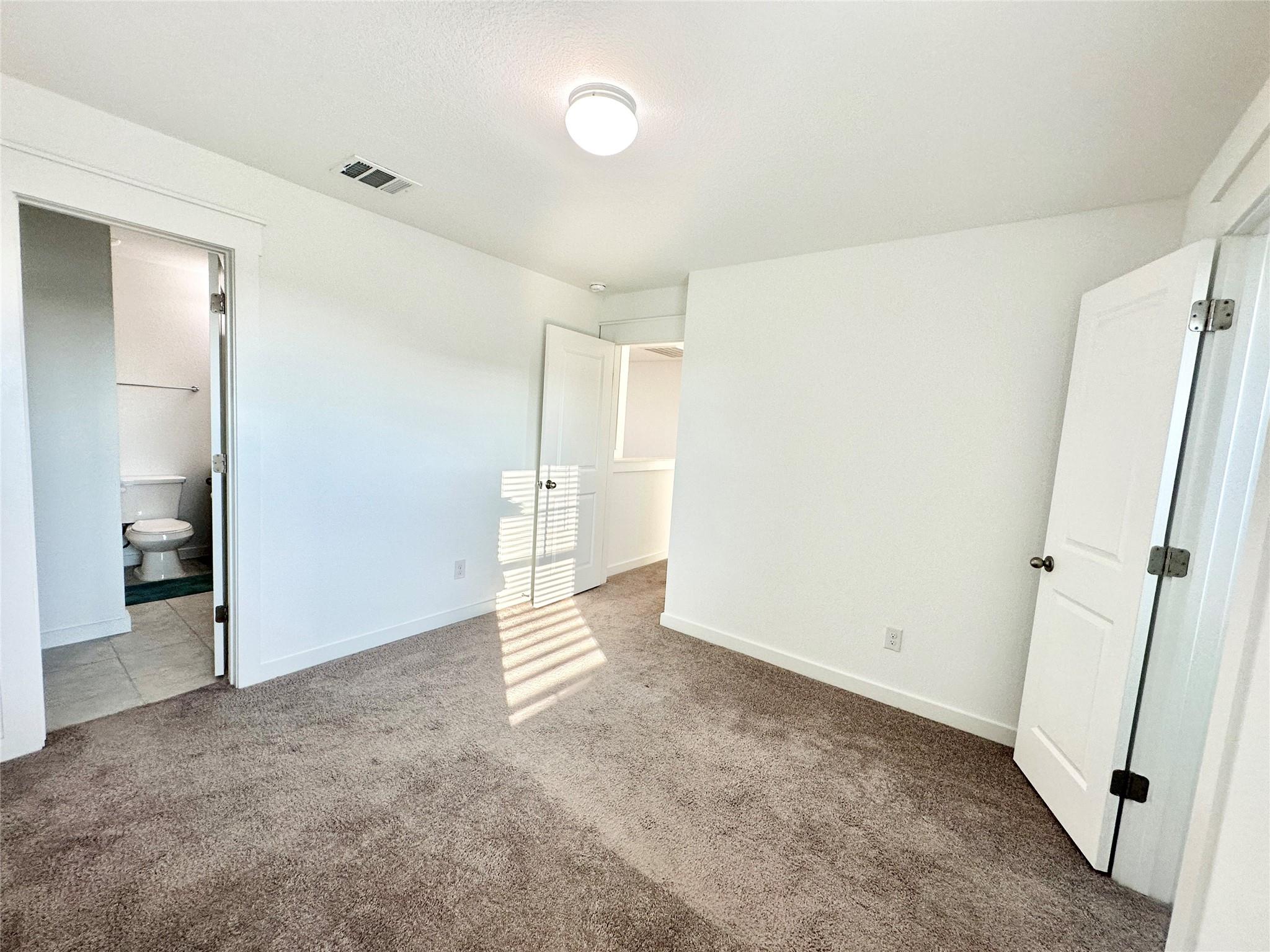600 Pearly Eye Dr C Property Photo 31