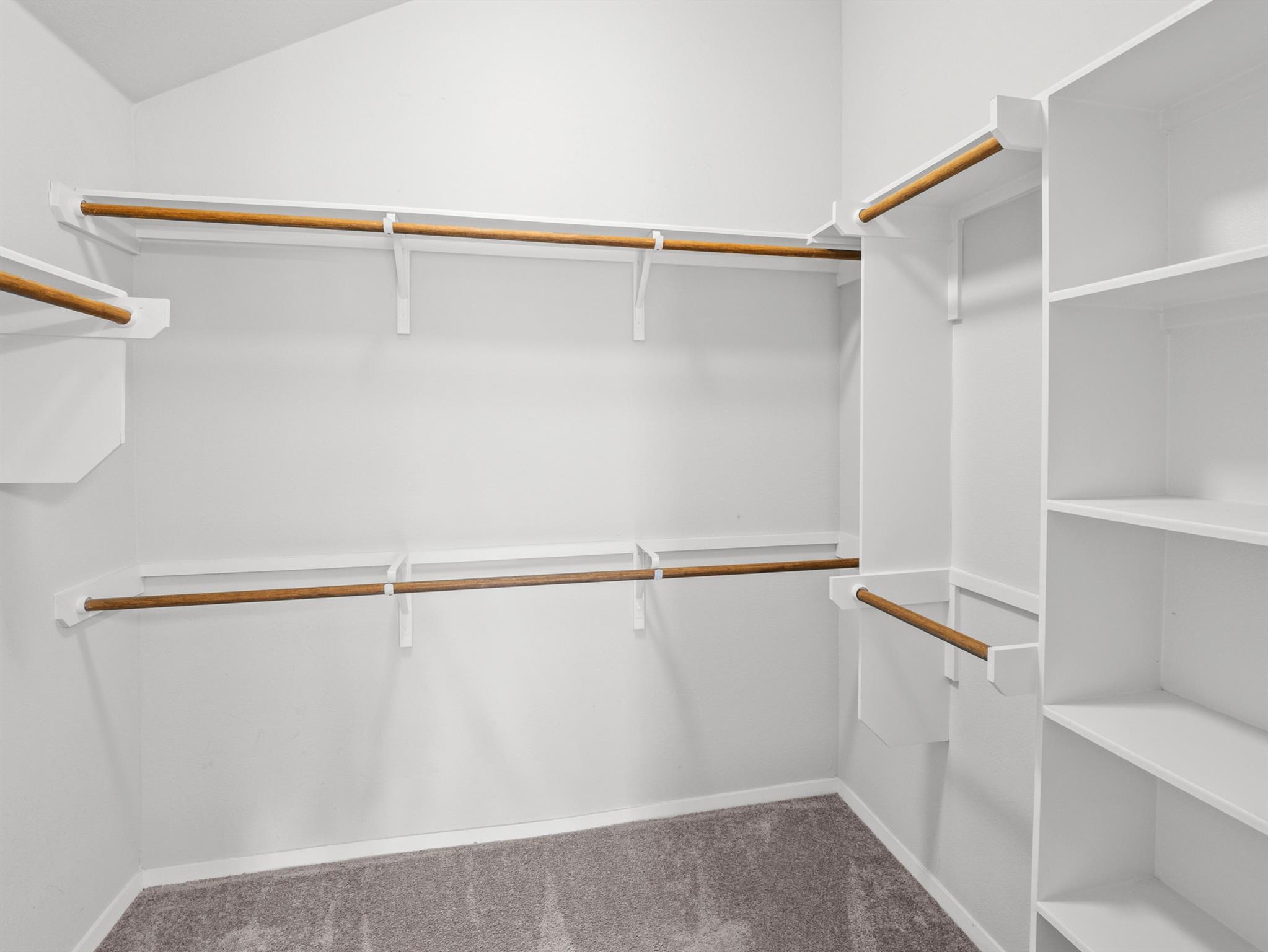 13701 Ronald W Reagan Blvd #16 Property Photo 8