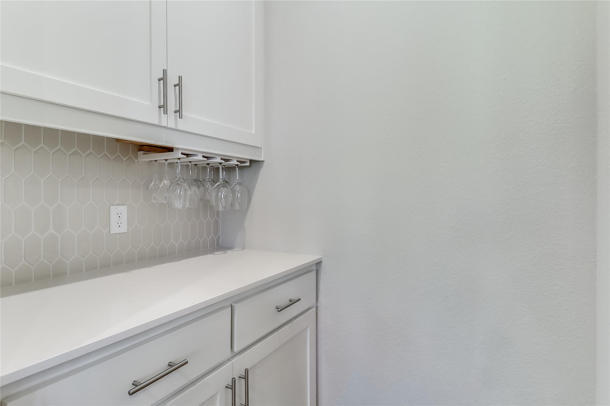 1009 Calendula Trl Property Photo 15