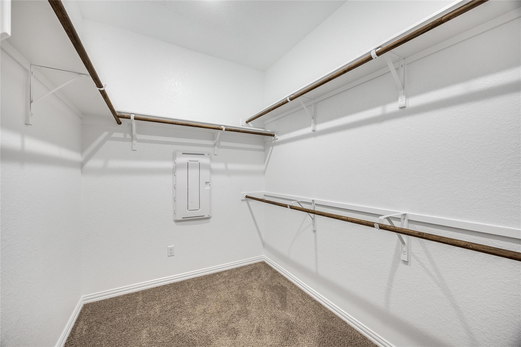 1009 Calendula Trl Property Photo 28