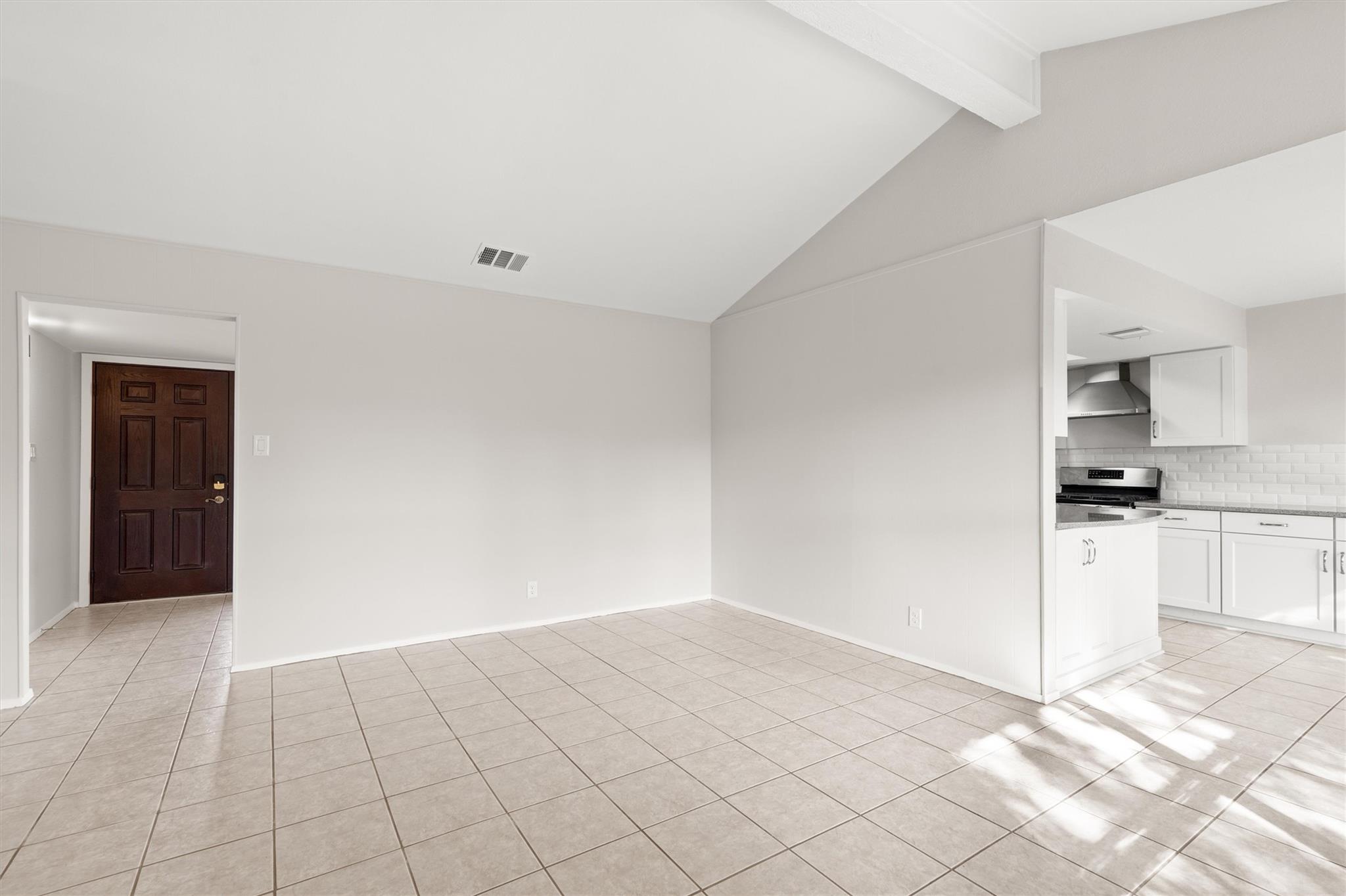 10605 Leather Cv Property Photo 17