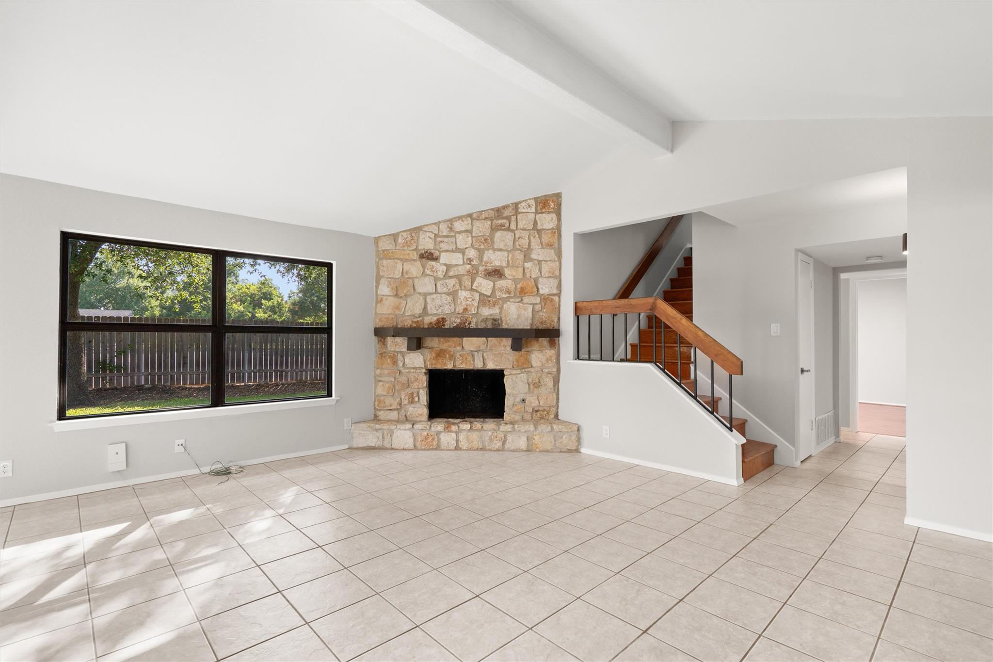 10605 Leather Cv Property Photo 19