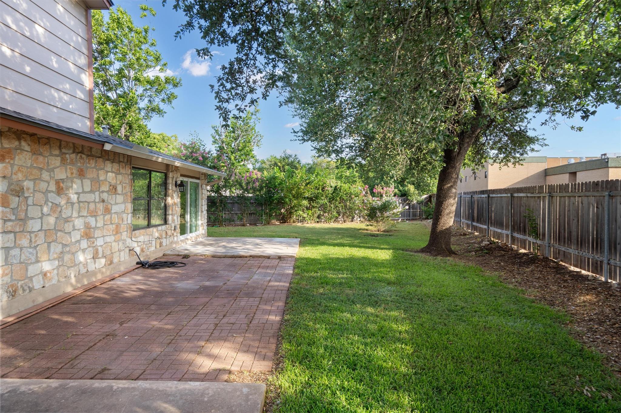 10605 Leather Cv Property Photo 37