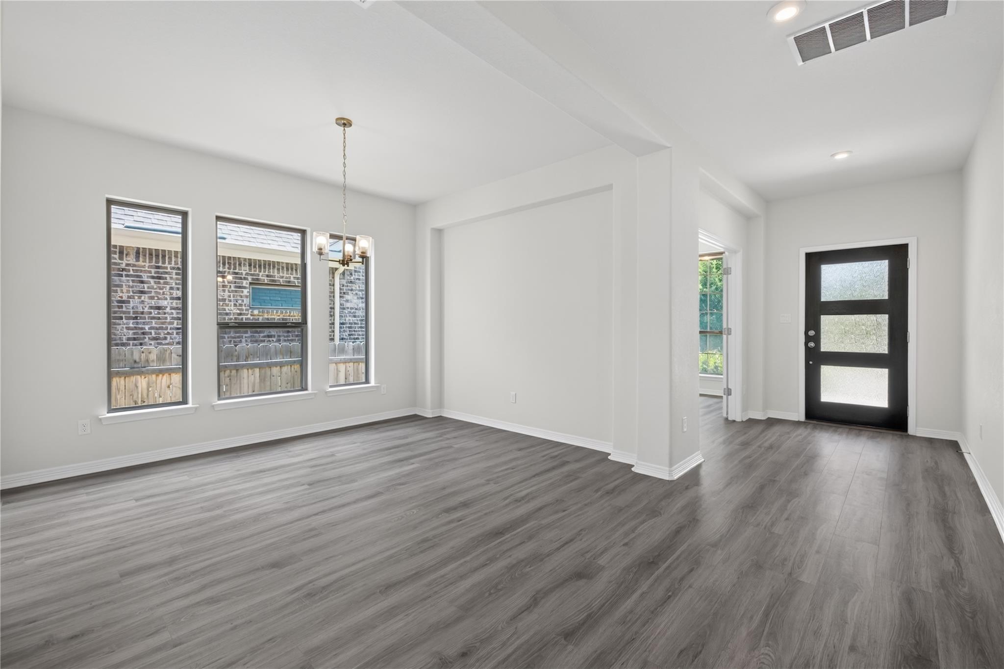 2017 Semillon St Property Photo 4