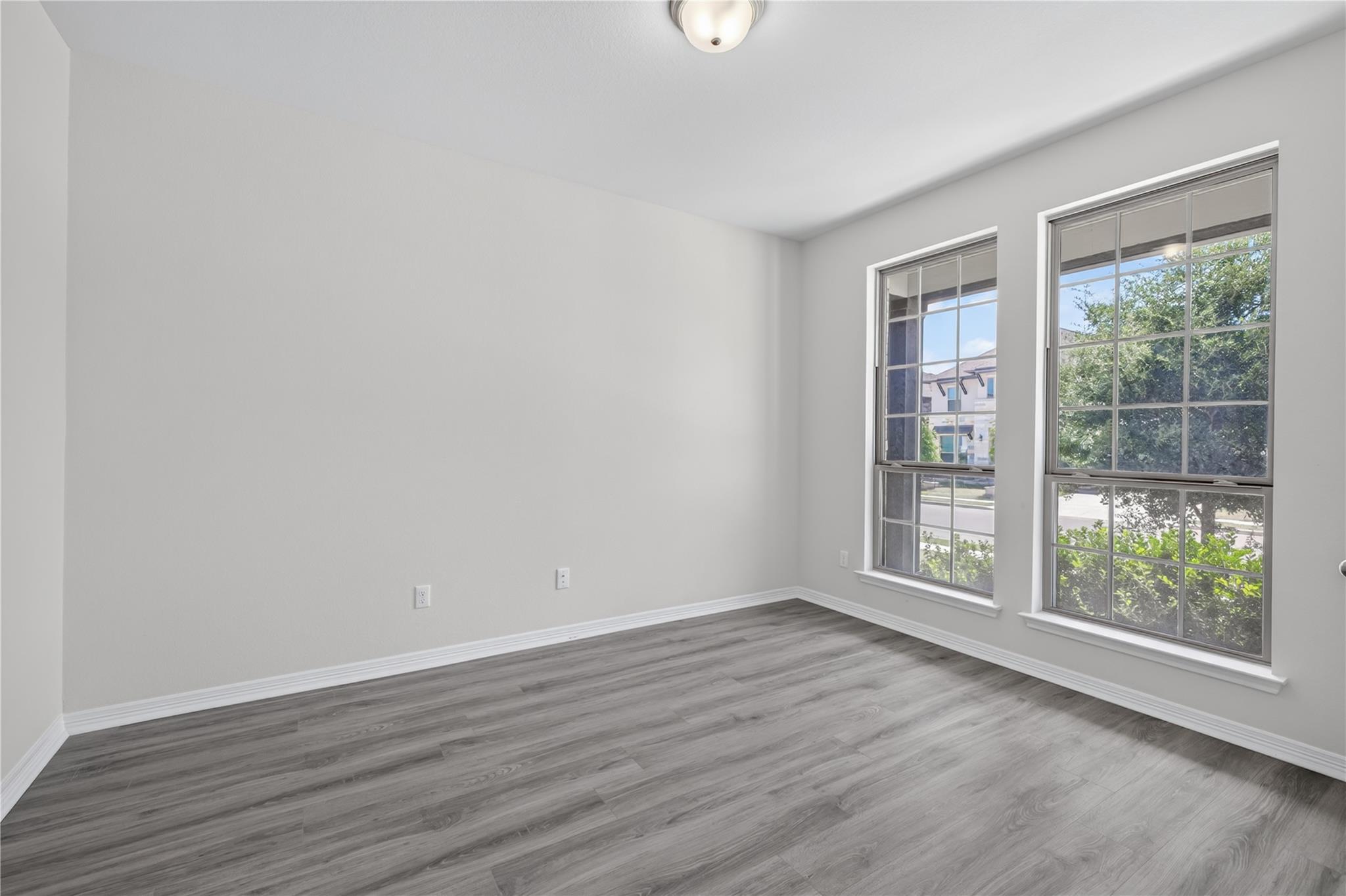2017 Semillon St Property Photo 6