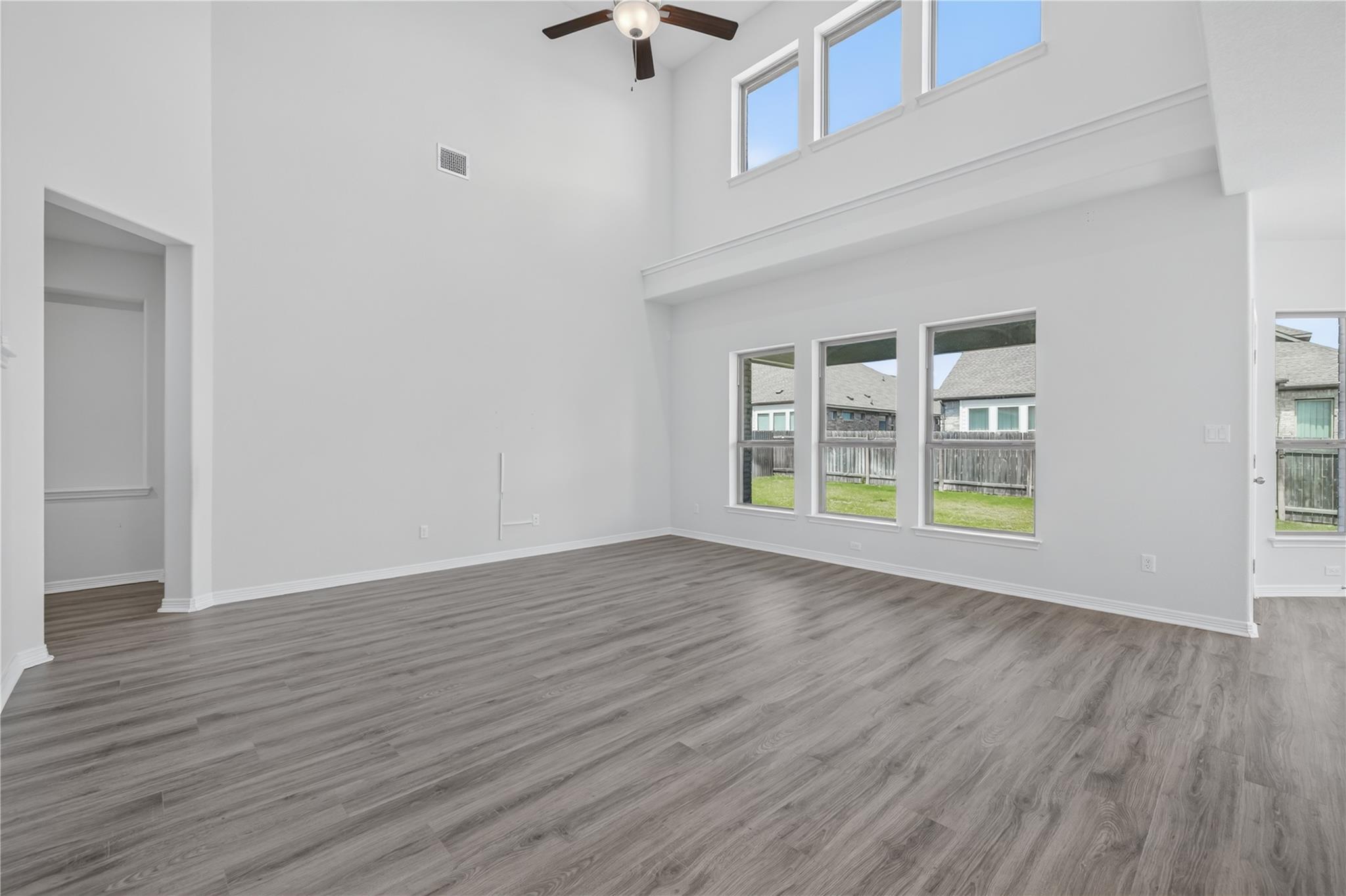 2017 Semillon St Property Photo 11