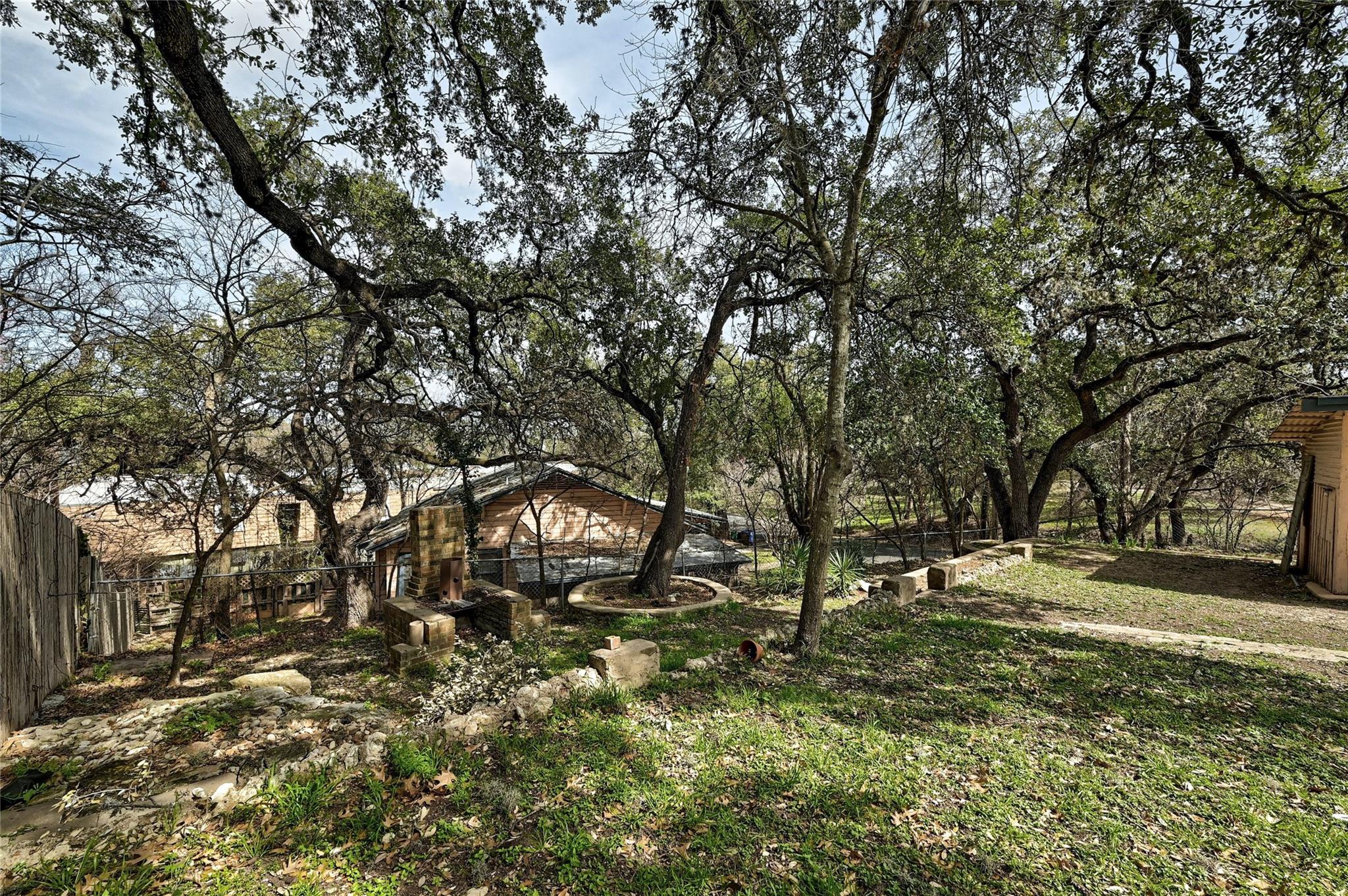 1506 East Side Drive Property Photo 37