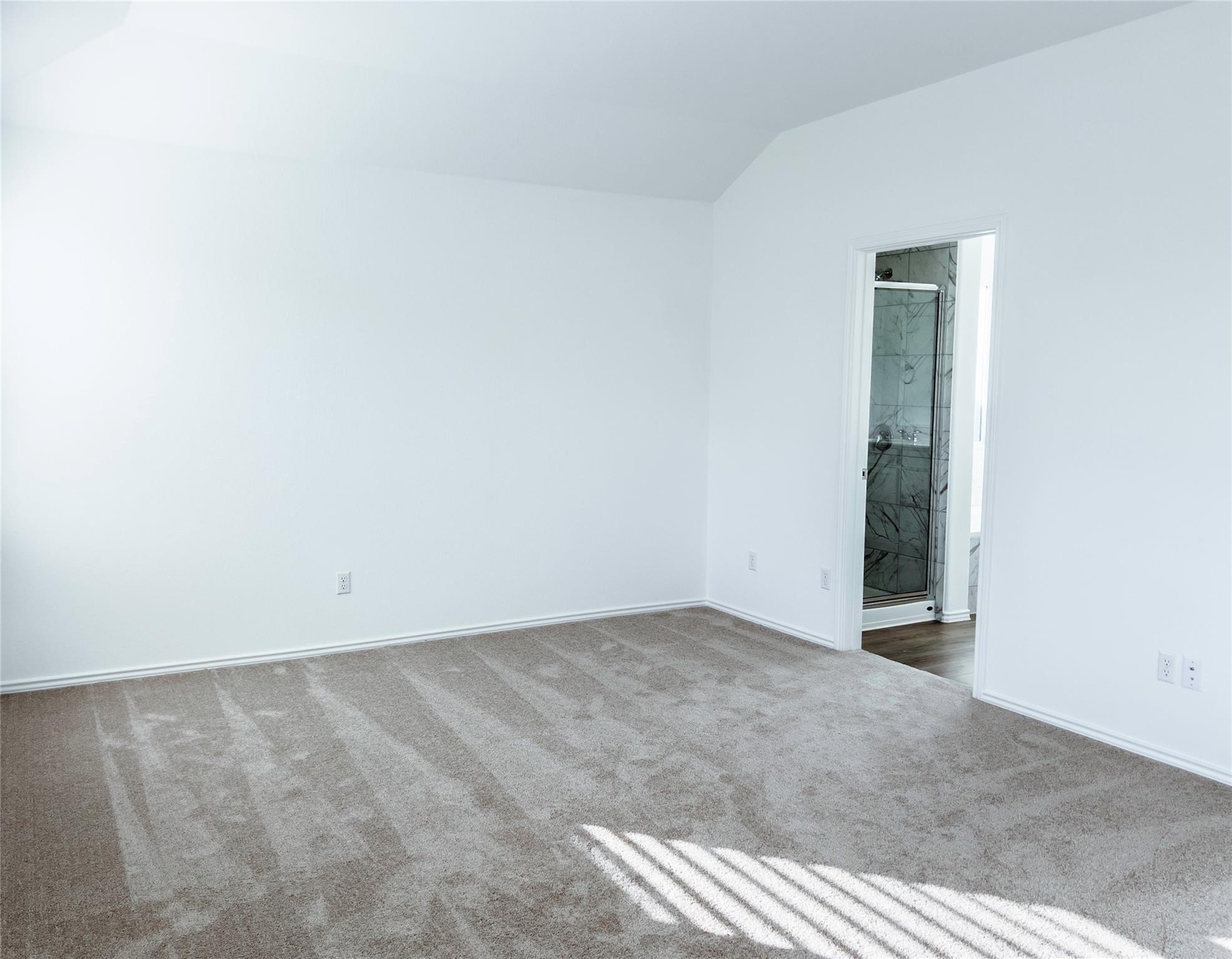 603 Water Way Ave Property Photo 15