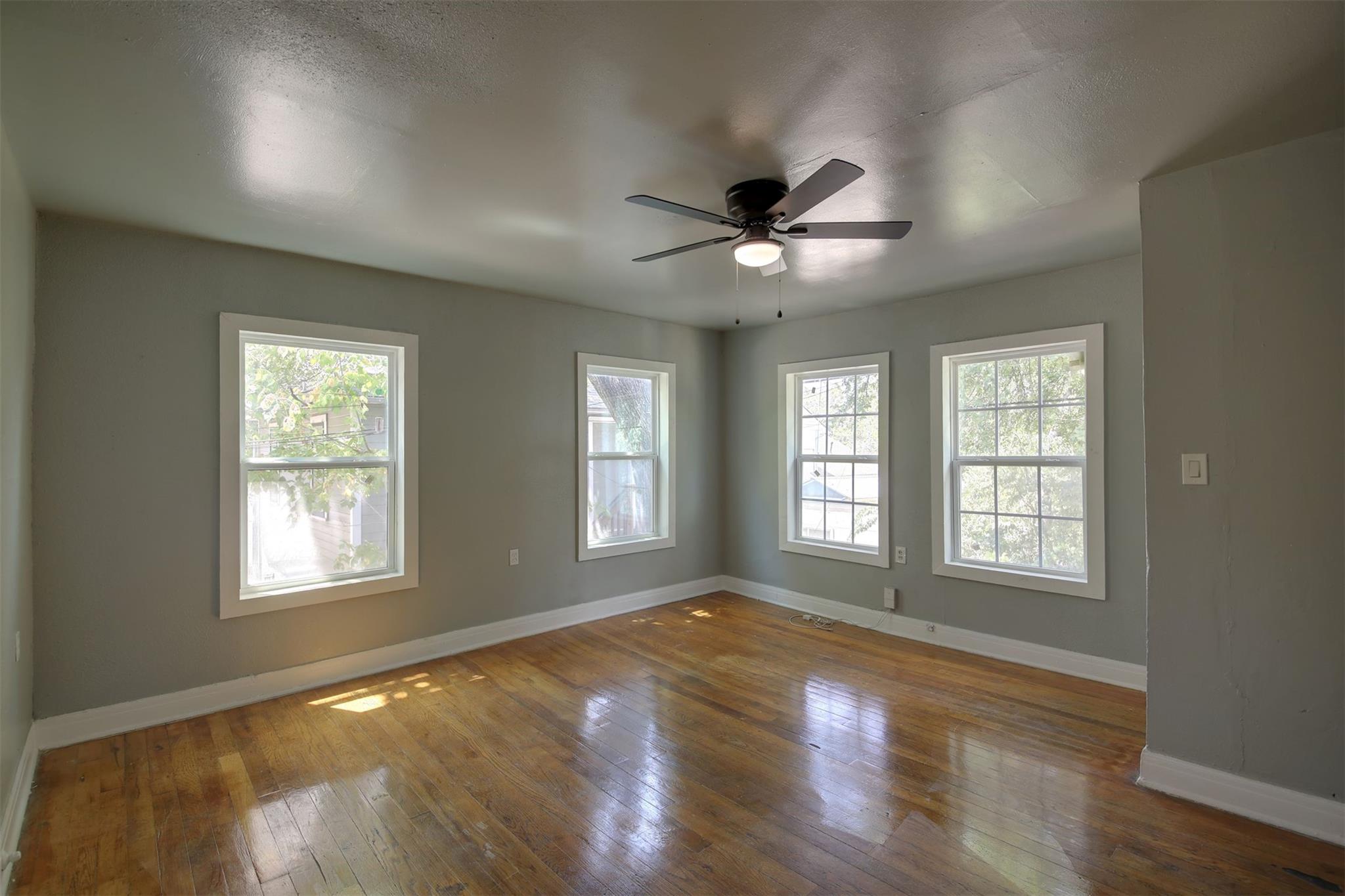 4008 Speedway St #c Property Photo 7