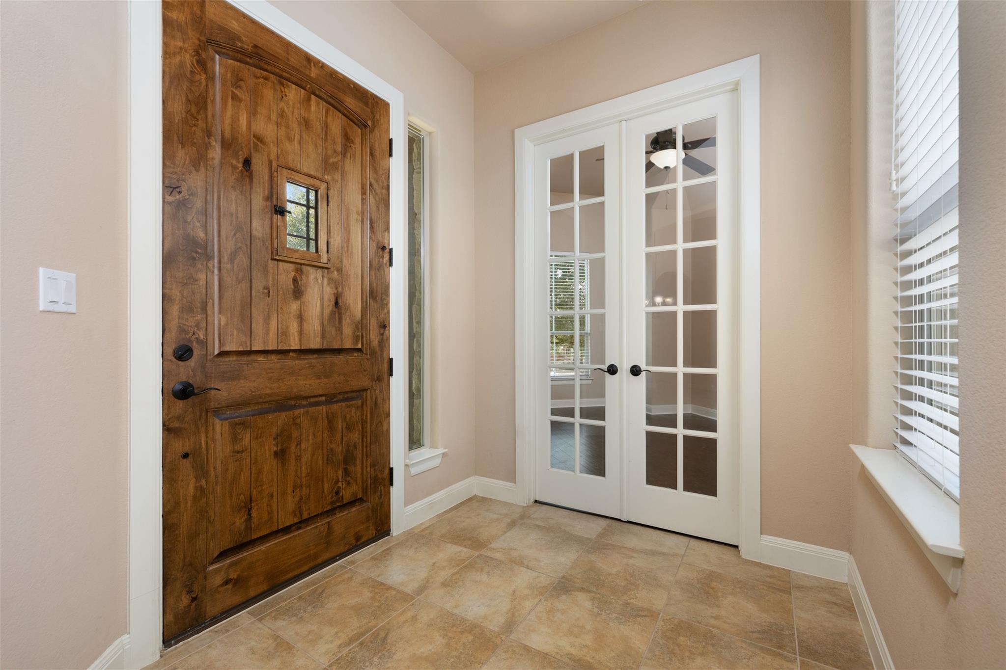 170 Kinloch Ct Property Photo 6