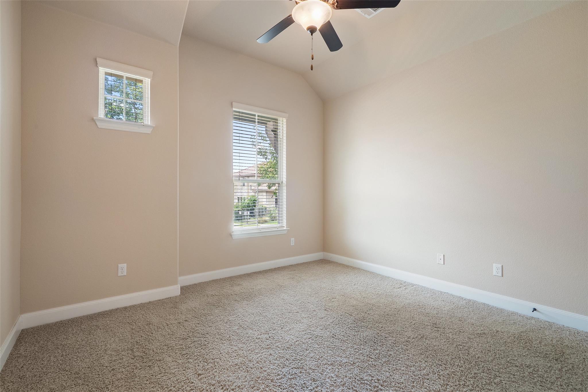 209 Maxwell Way Property Photo 22