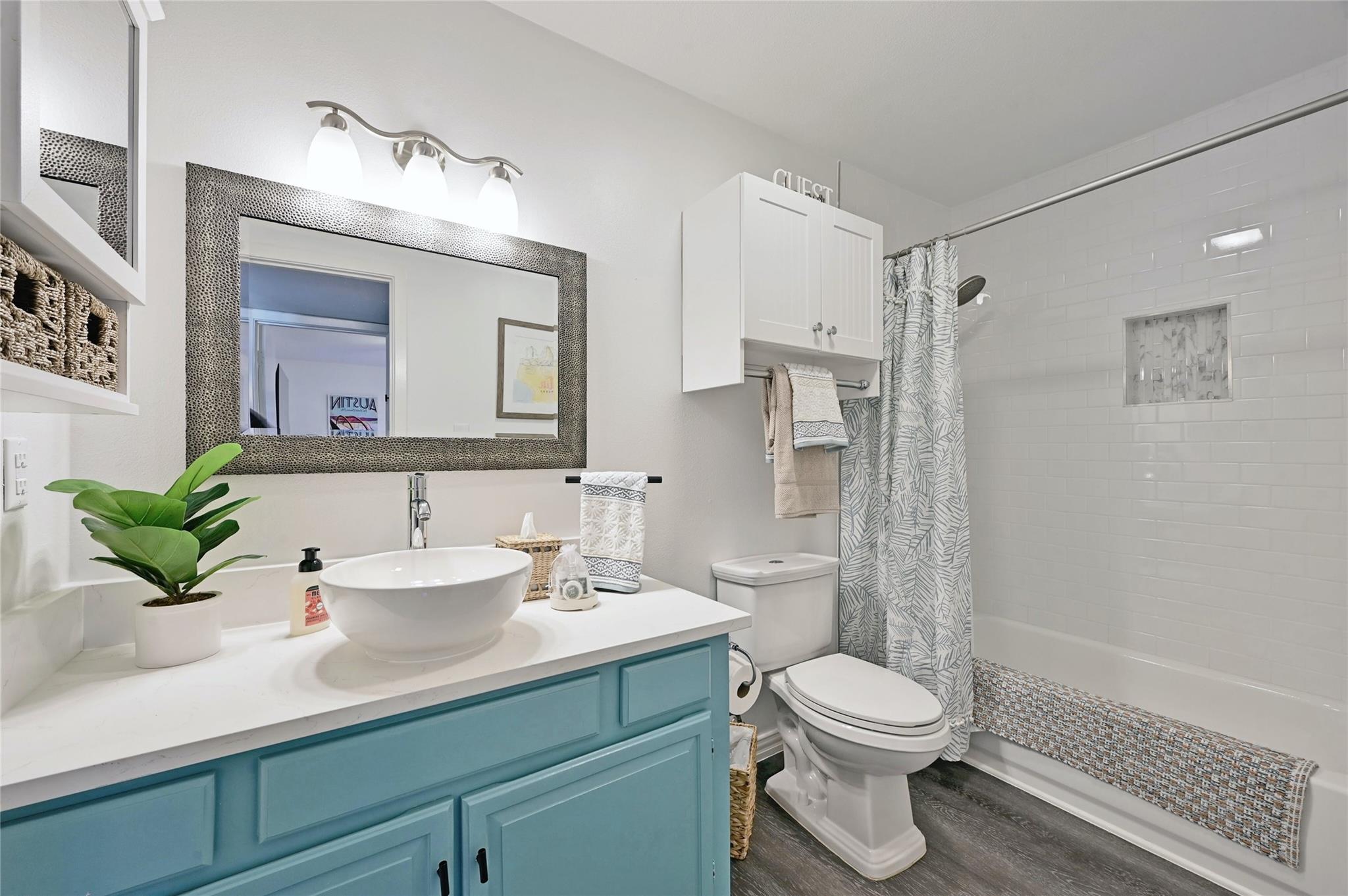 115 Comanche Pt Property Photo 17