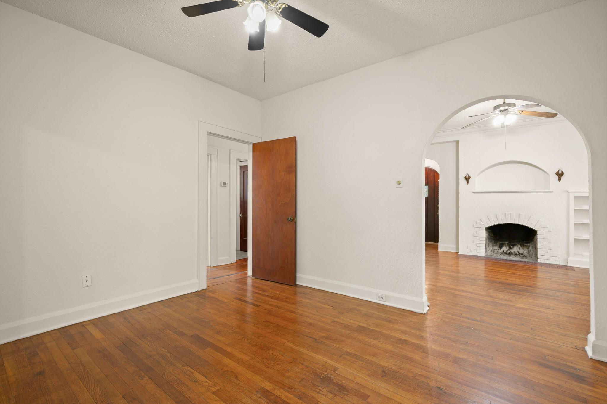 1006 Milam Pl Property Photo 13