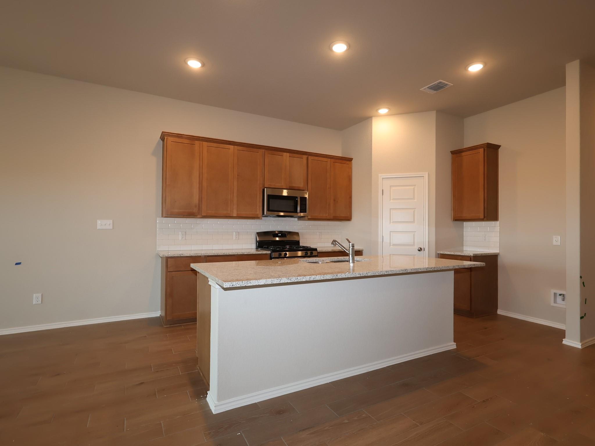 20009 Cornyn Ln Property Photo 3
