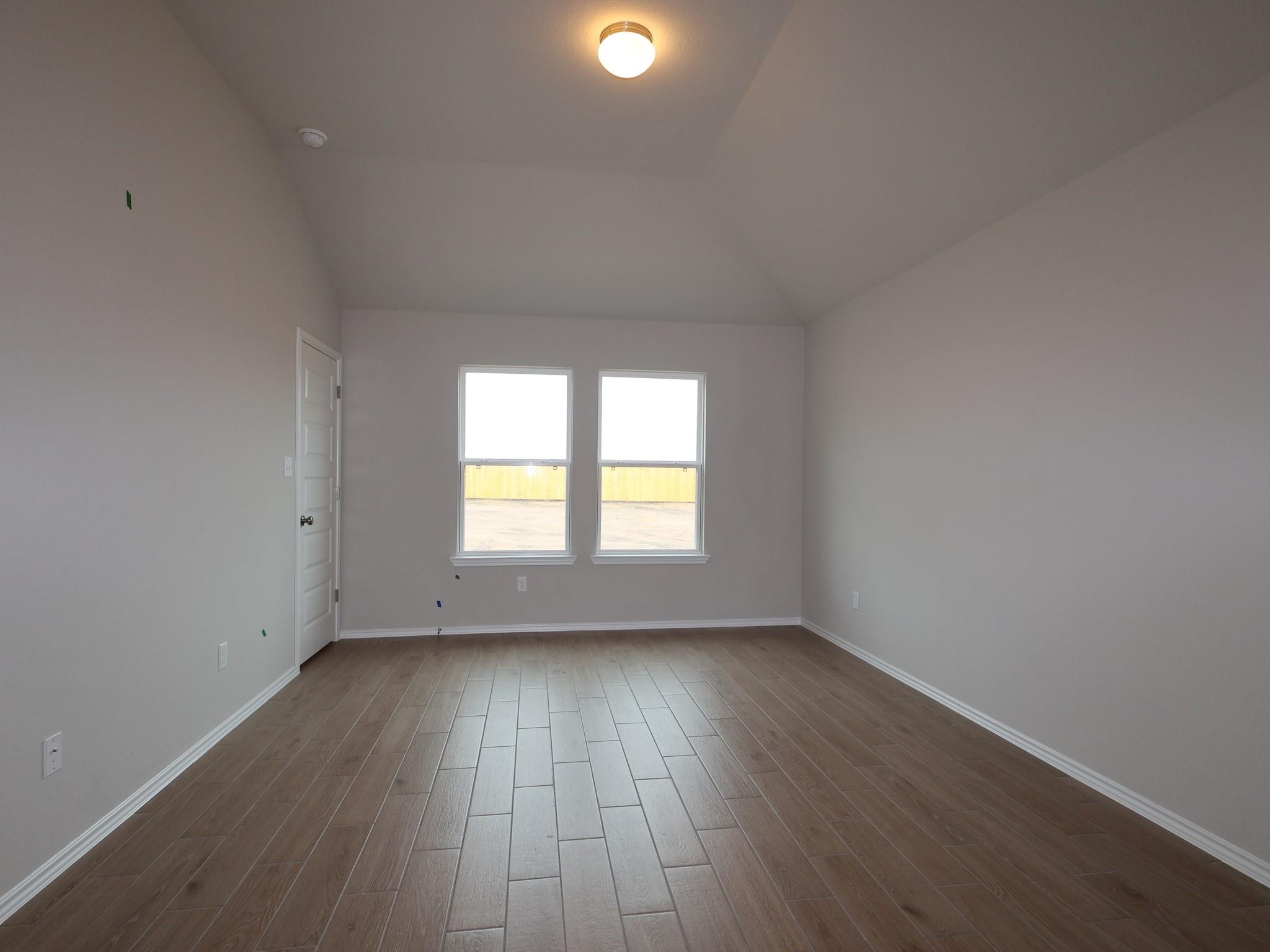 20009 Cornyn Ln Property Photo 8