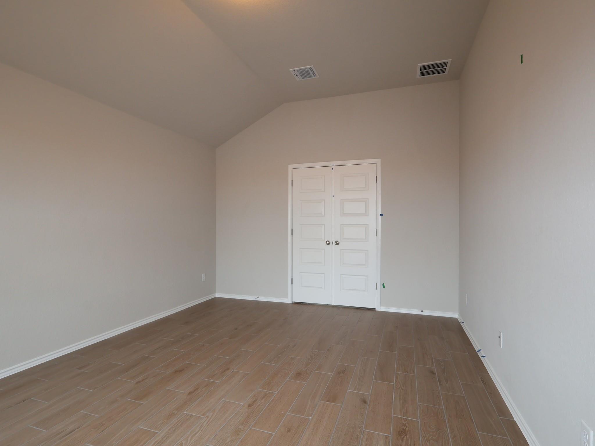 20009 Cornyn Ln Property Photo 9