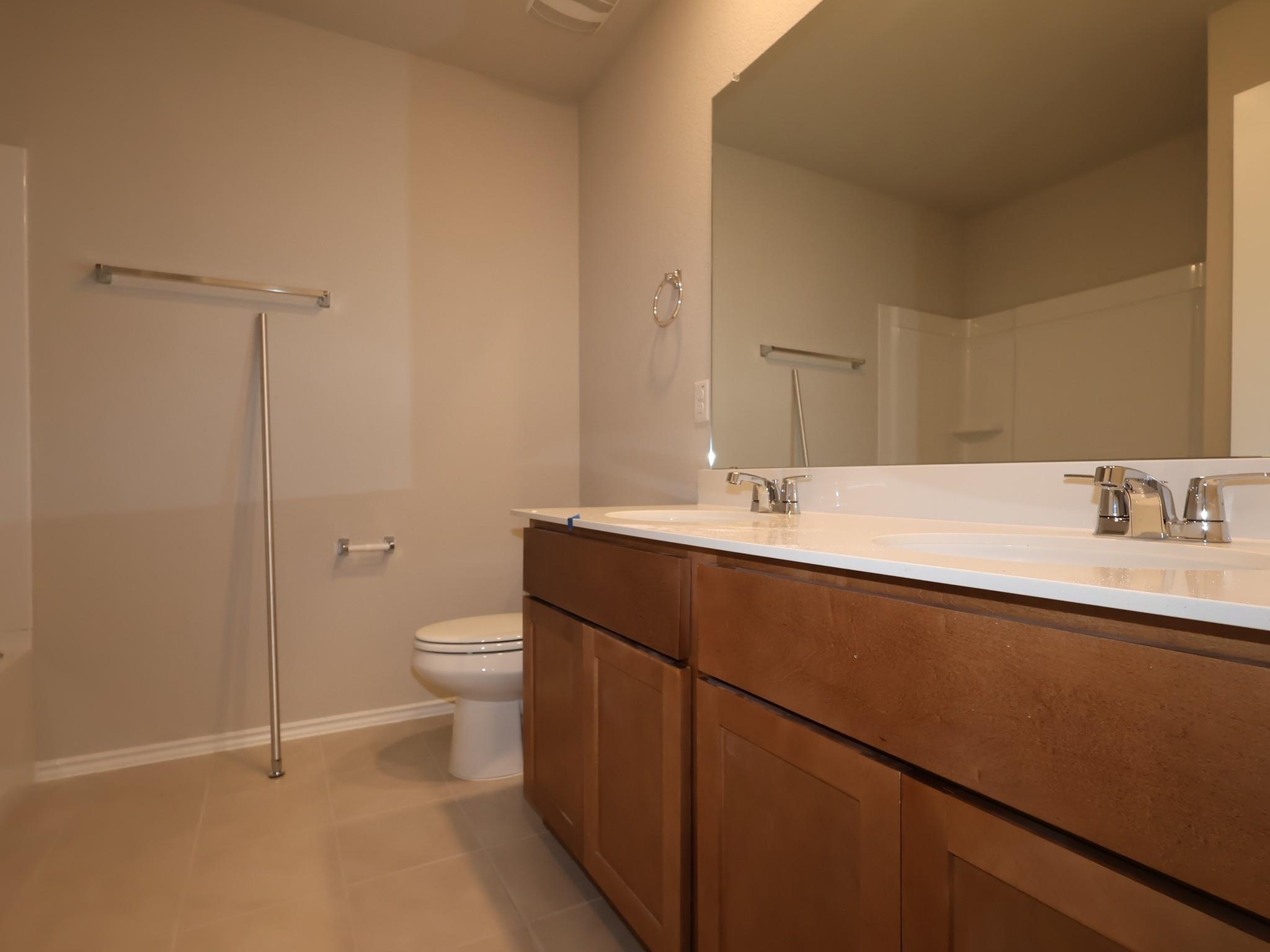 20009 Cornyn Ln Property Photo 12