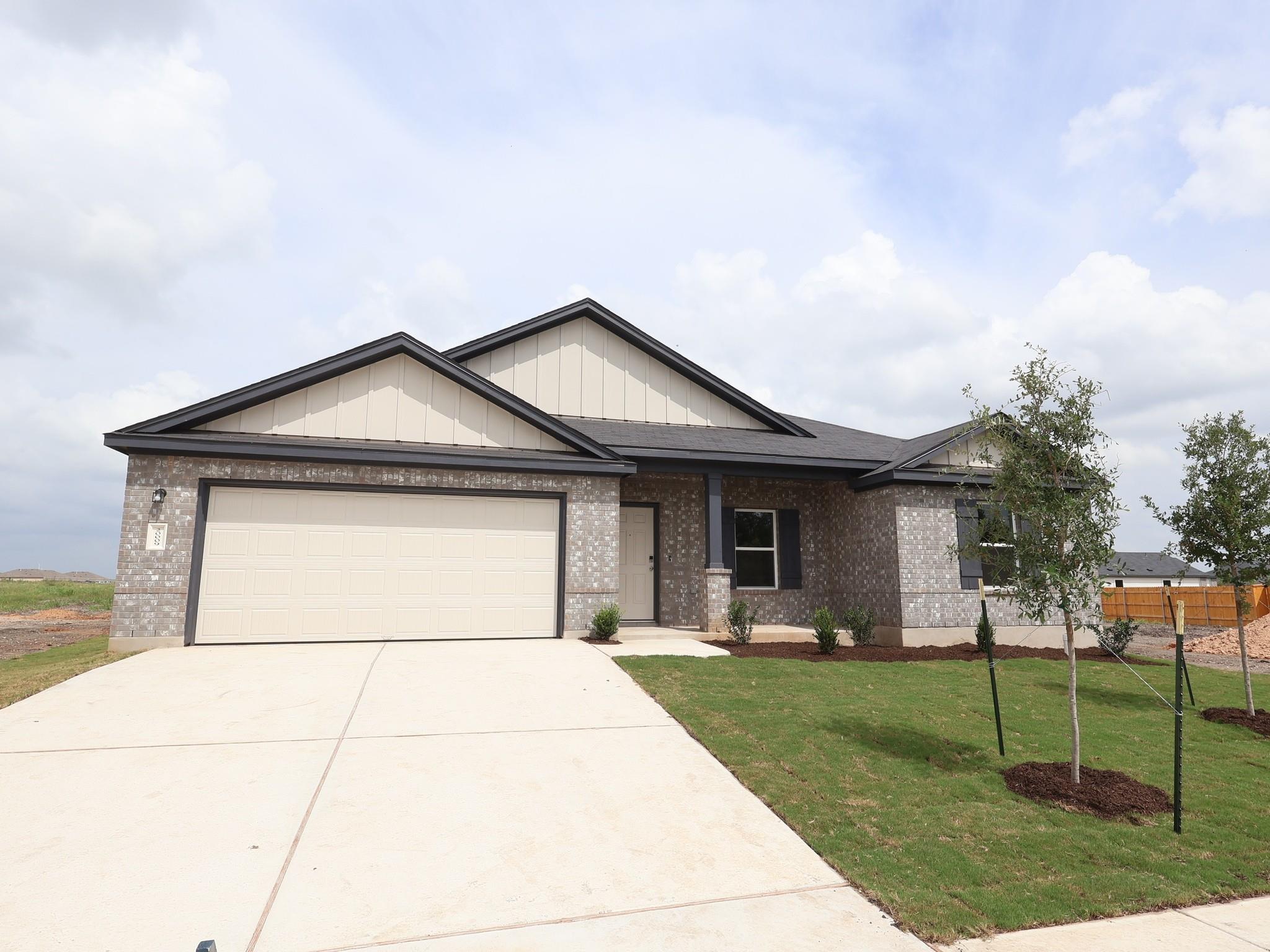 20009 Cornyn Ln Property Photo 18