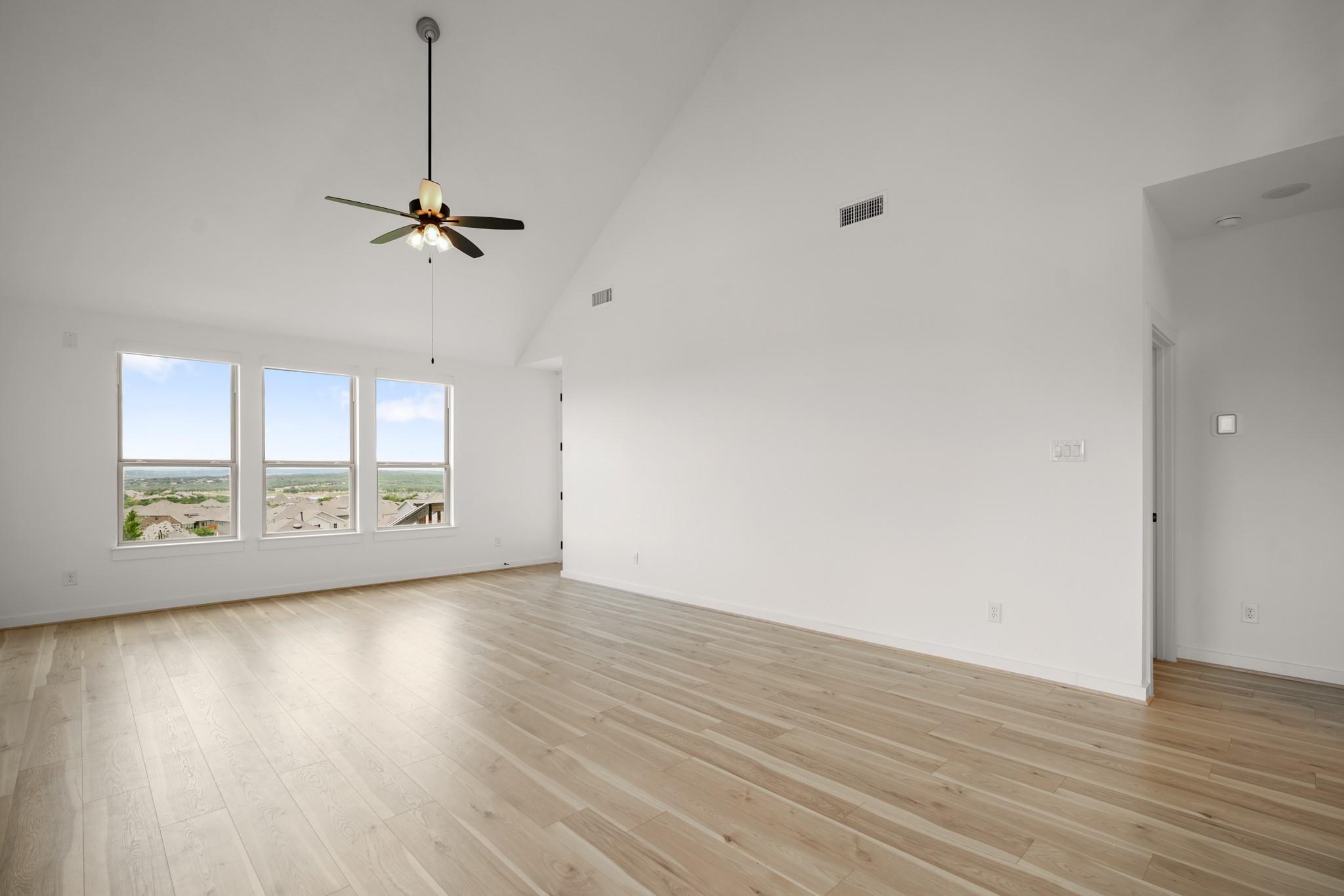 8009 Copper Prairie Bnd Property Photo 12