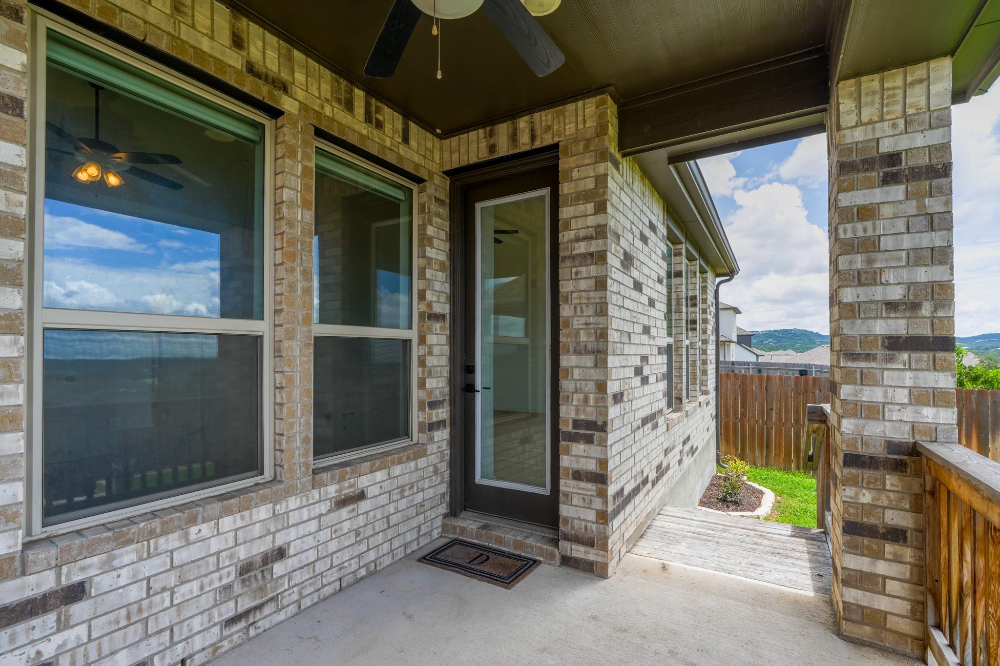 8009 Copper Prairie Bnd Property Photo 32