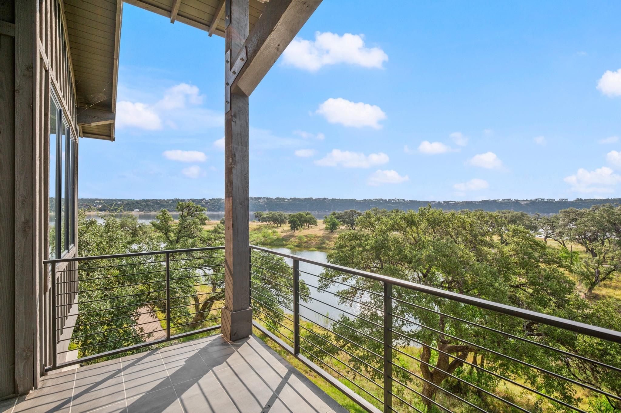 19201 Crusoe Cv #20 Property Photo 2