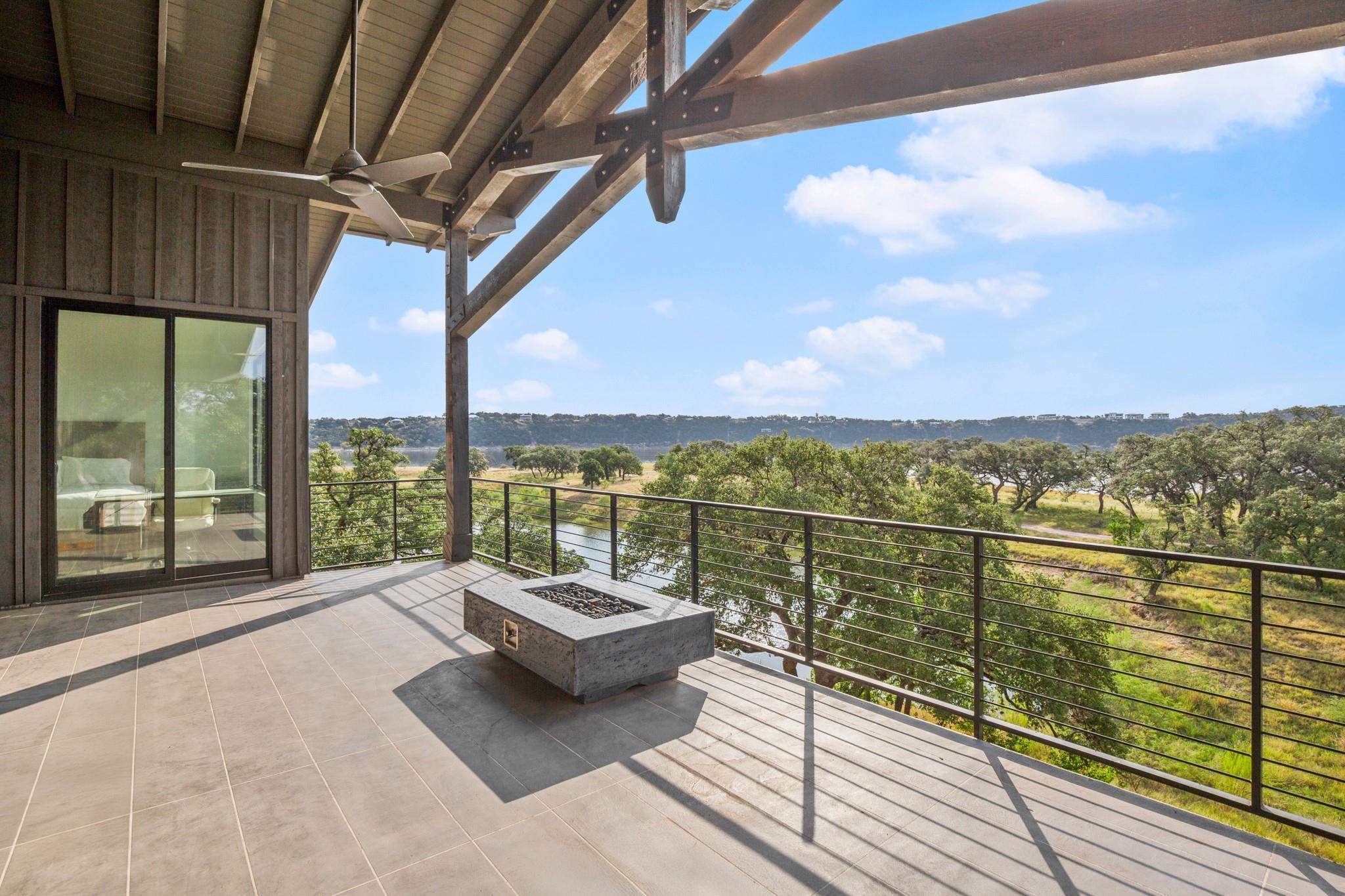 19201 Crusoe Cv #20 Property Photo 8