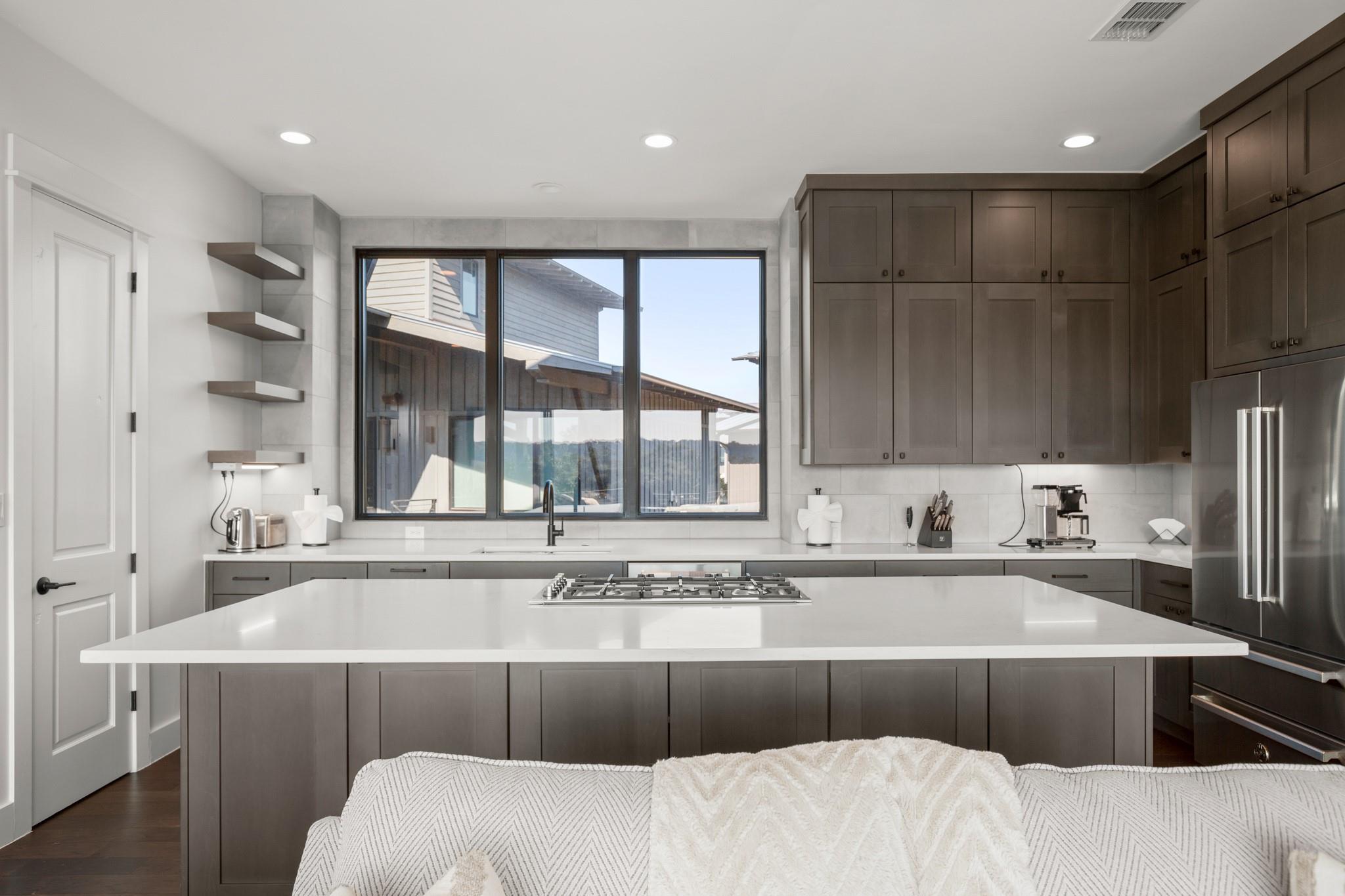 19201 Crusoe Cv #20 Property Photo 14