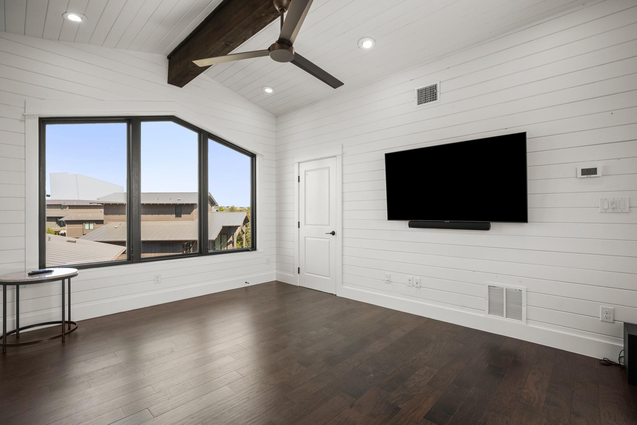 19201 Crusoe Cv #20 Property Photo 22