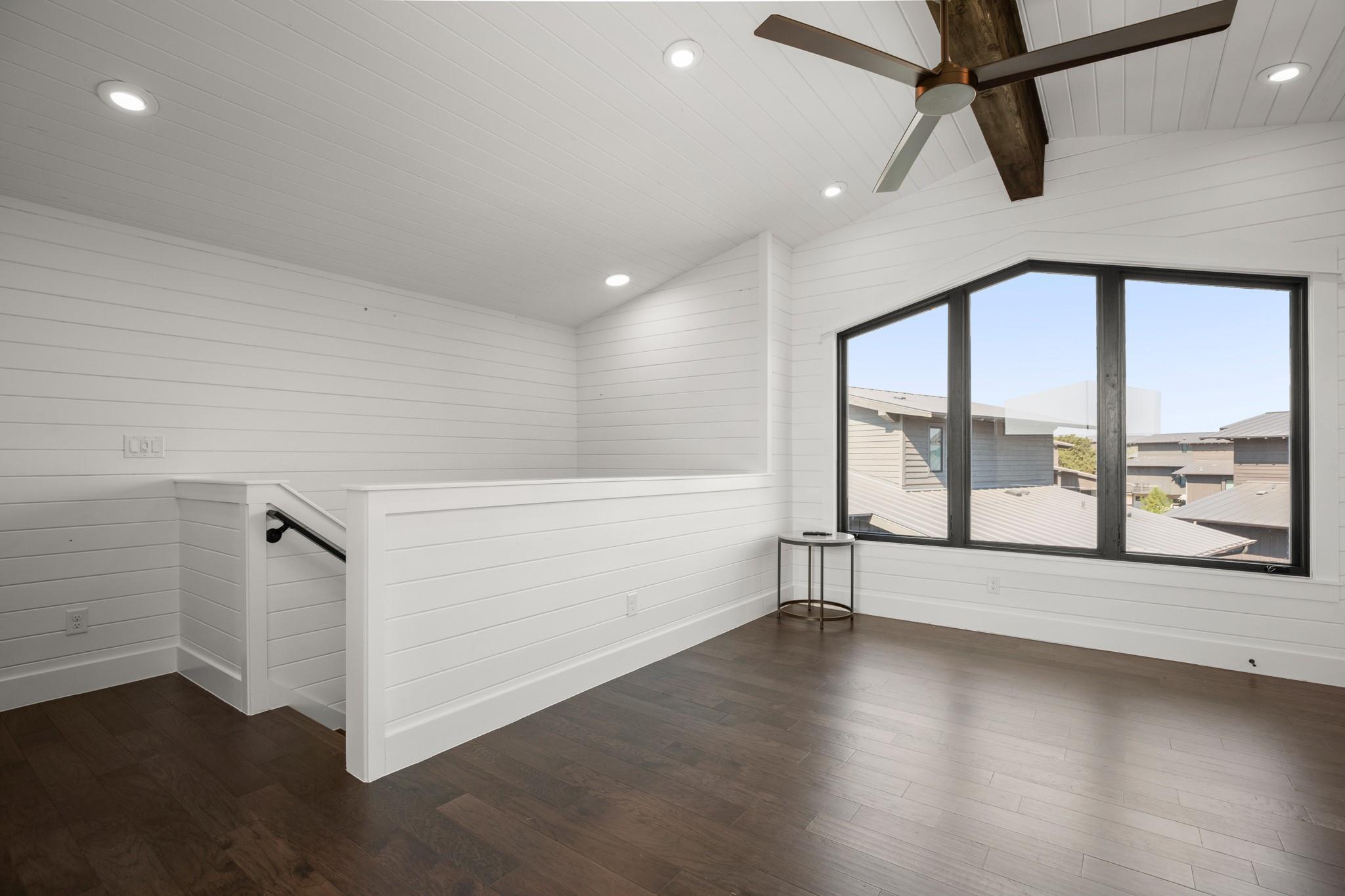 19201 Crusoe Cv #20 Property Photo 23