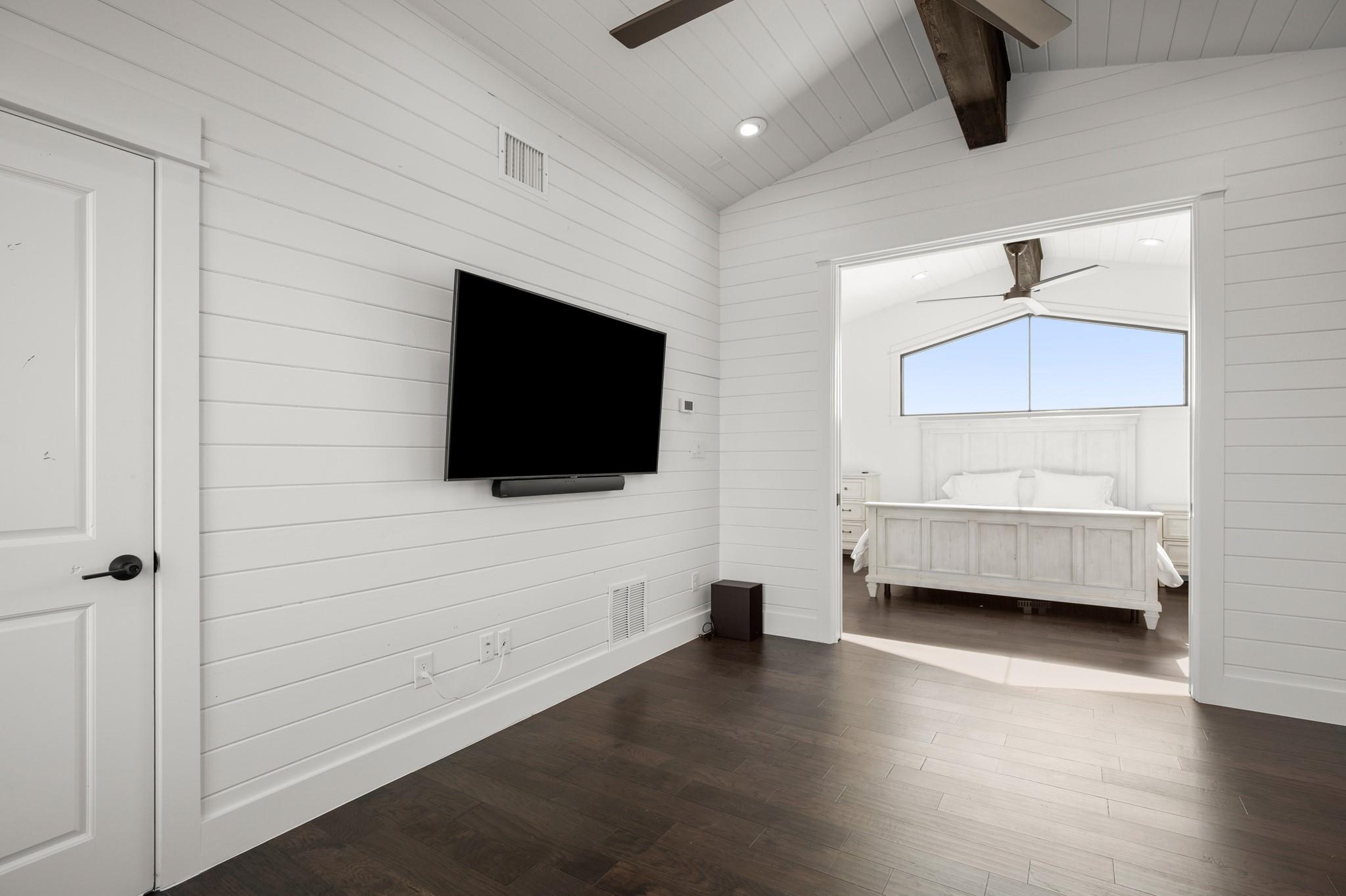 19201 Crusoe Cv #20 Property Photo 24