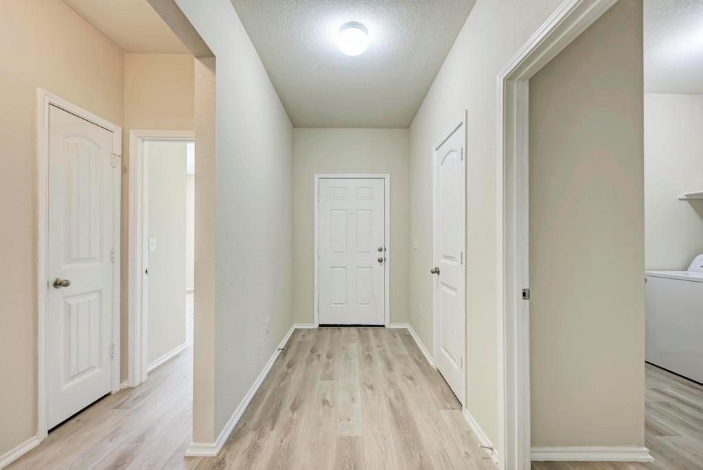 3602 Conyers Ln Property Photo 5