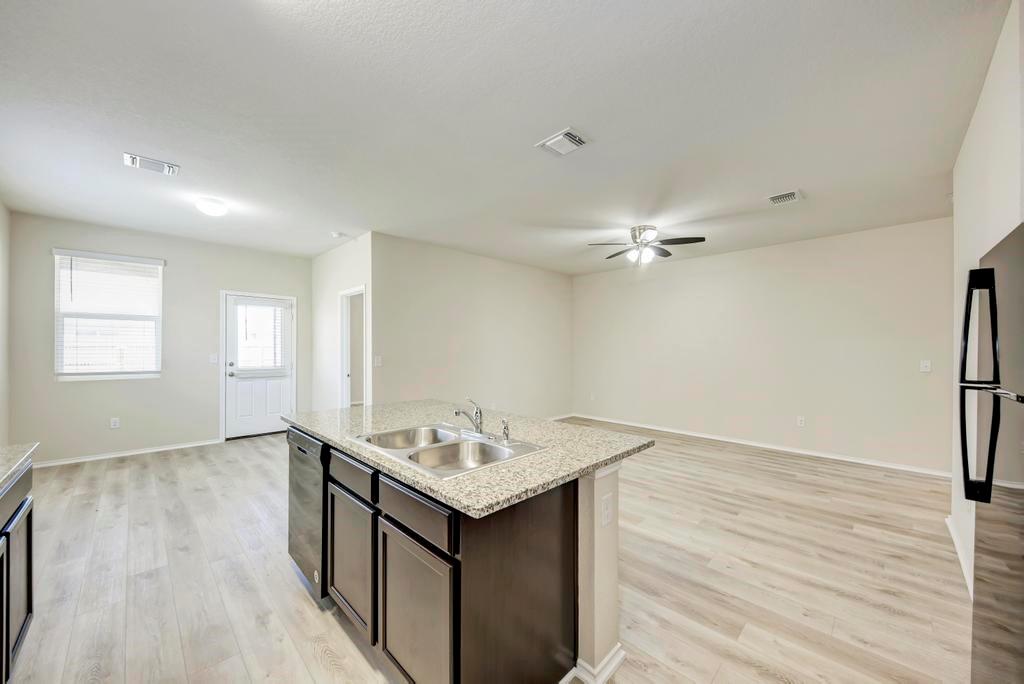 3602 Conyers Ln Property Photo 13