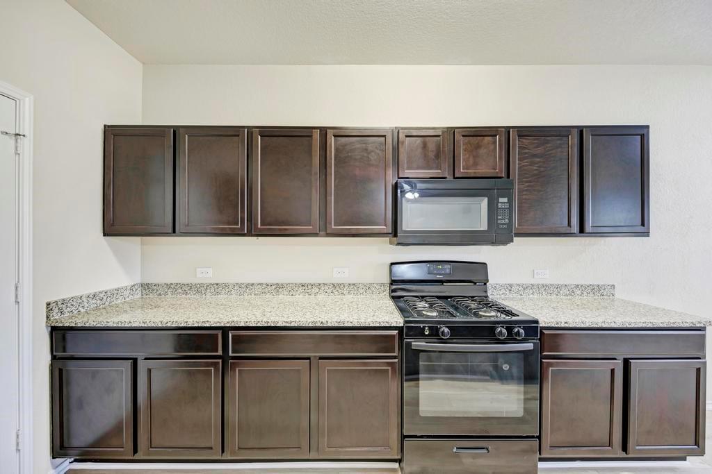 3602 Conyers Ln Property Photo 14