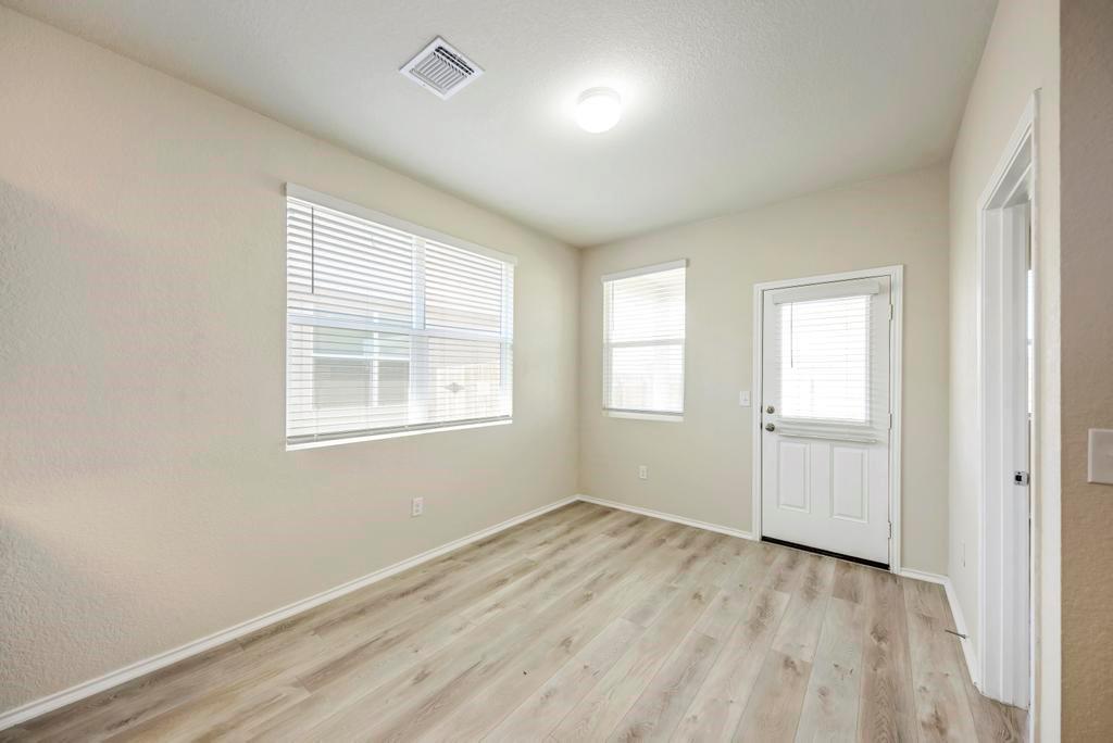 3602 Conyers Ln Property Photo 16