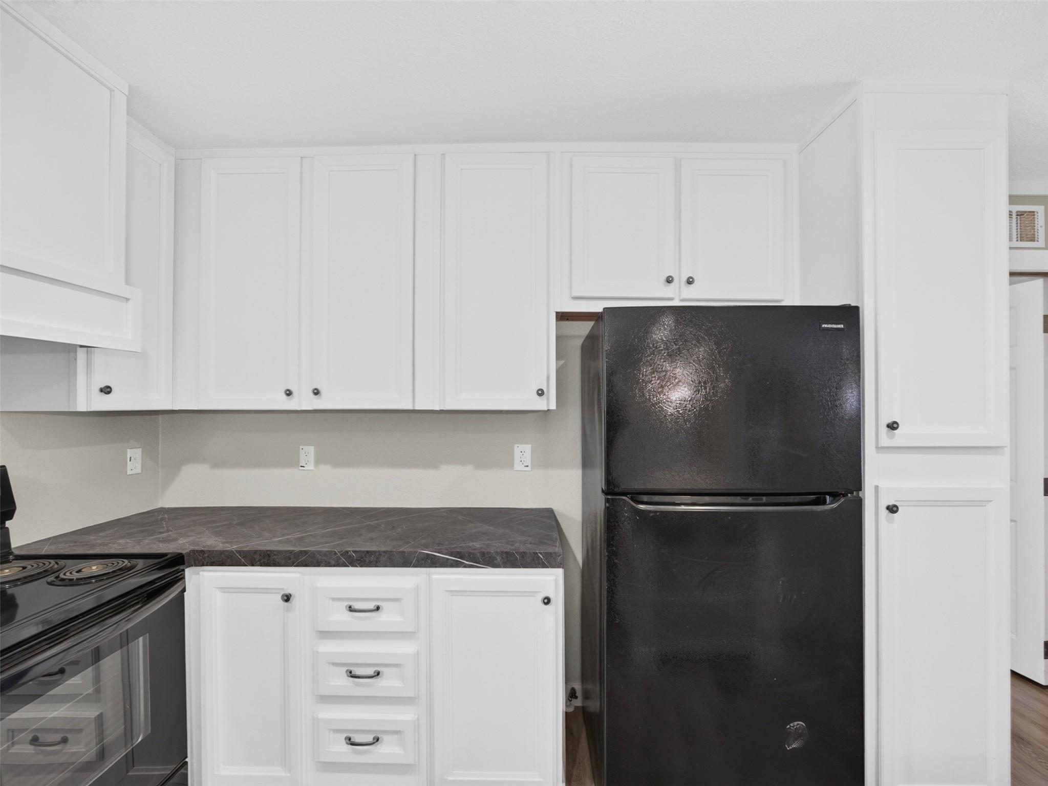 5006 N Imperial Dr Property Photo 18