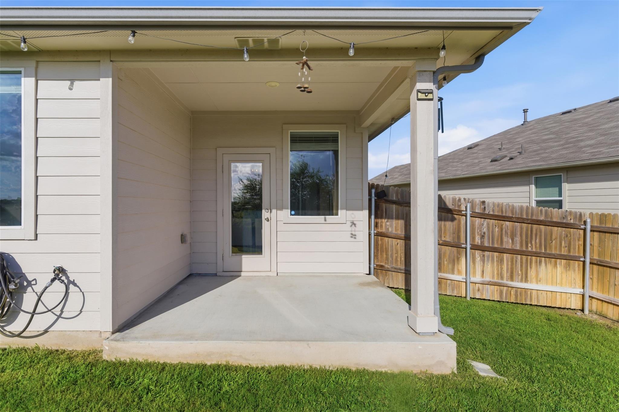 220 Apache Plum Dr Property Photo 25
