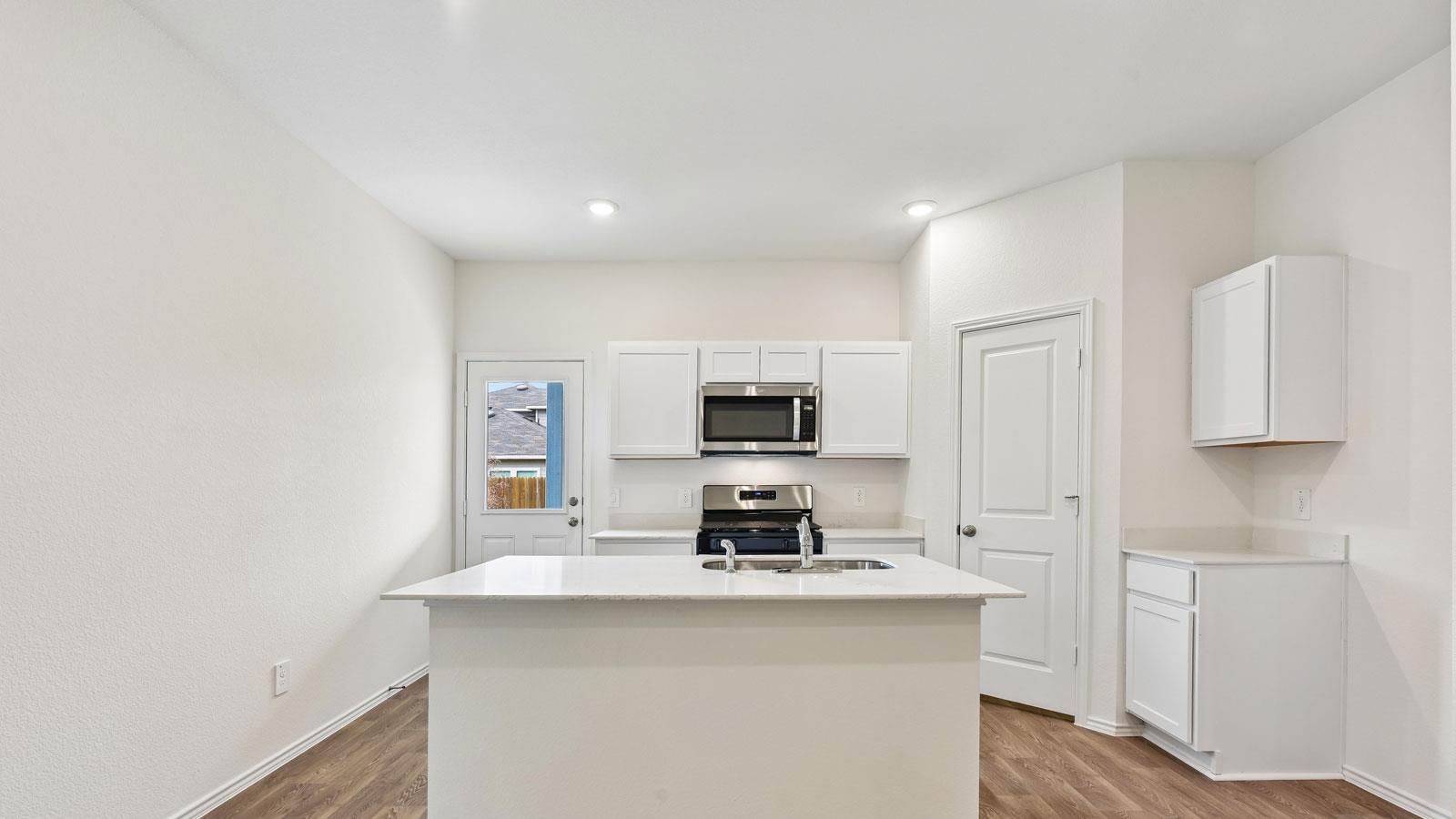 157a Harrison Xing Property Photo 11