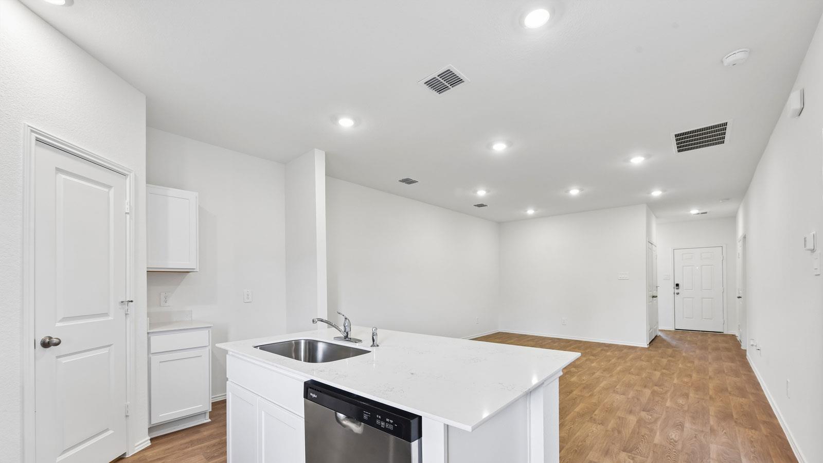 157a Harrison Xing Property Photo 14