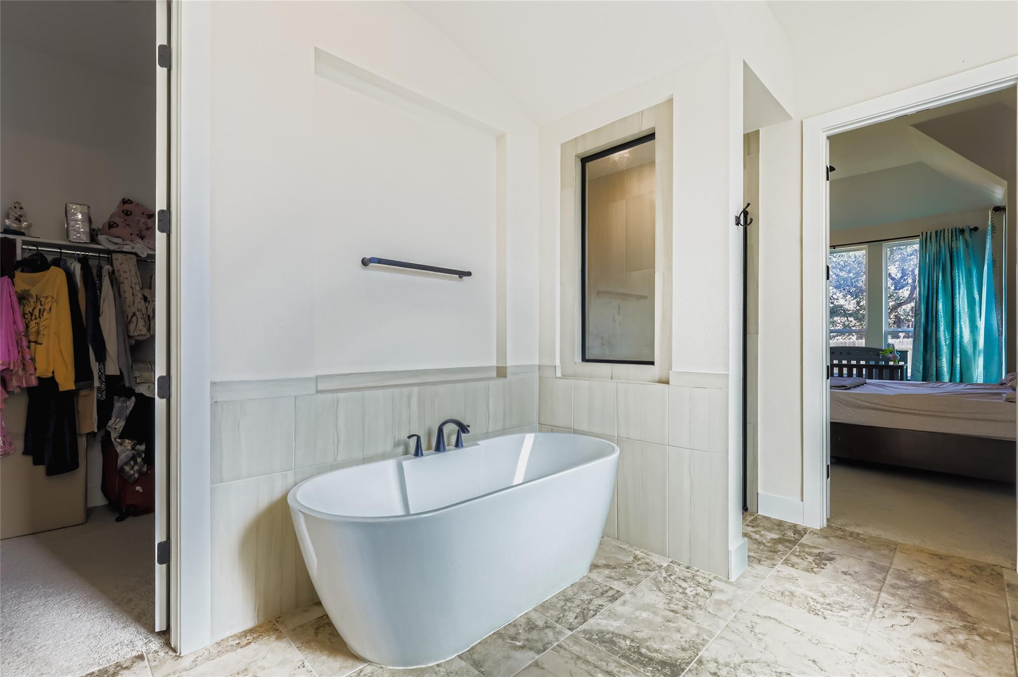 320 Autumn Oak Way Property Photo 16