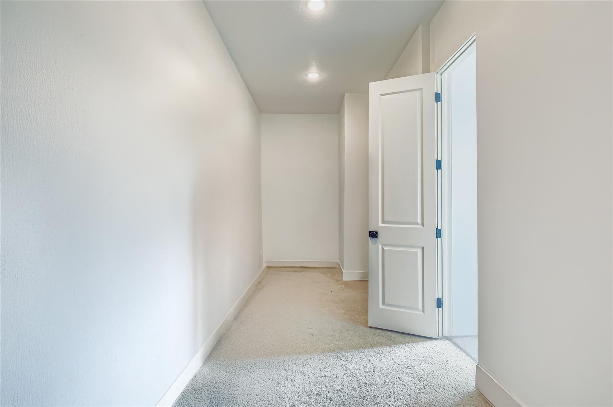 320 Autumn Oak Way Property Photo 17