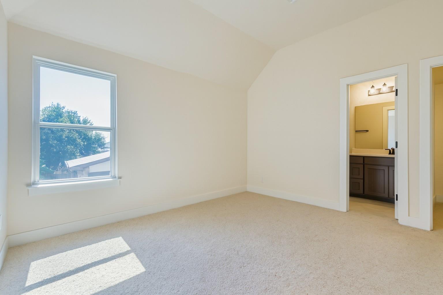 320 Autumn Oak Way Property Photo 27