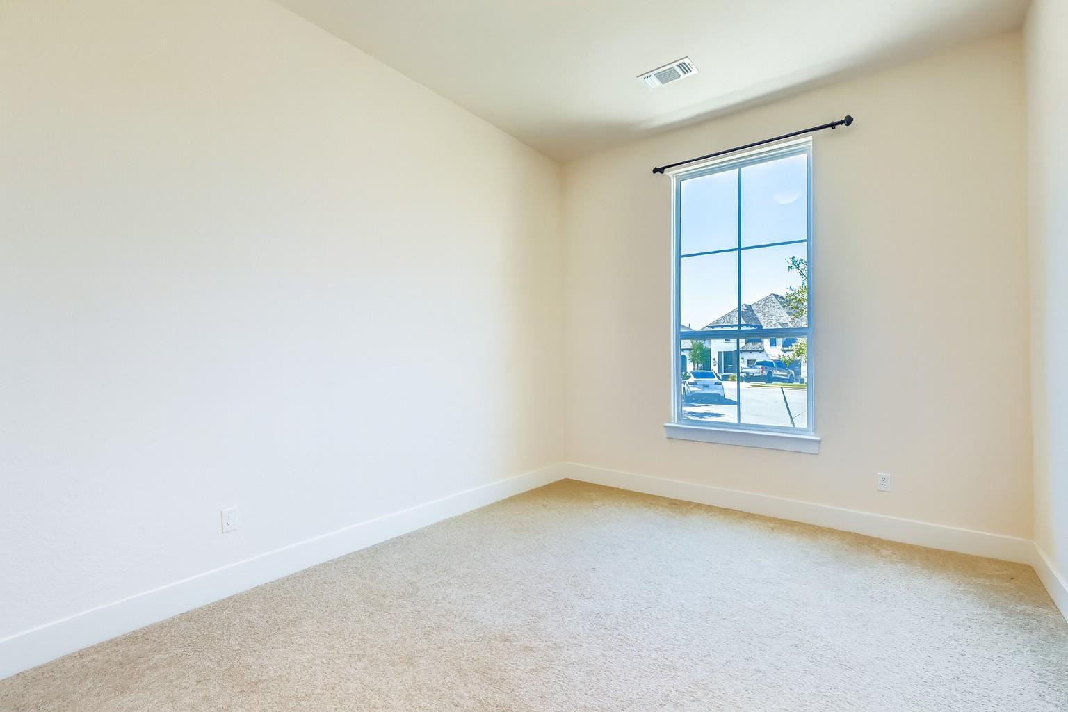 320 Autumn Oak Way Property Photo 28