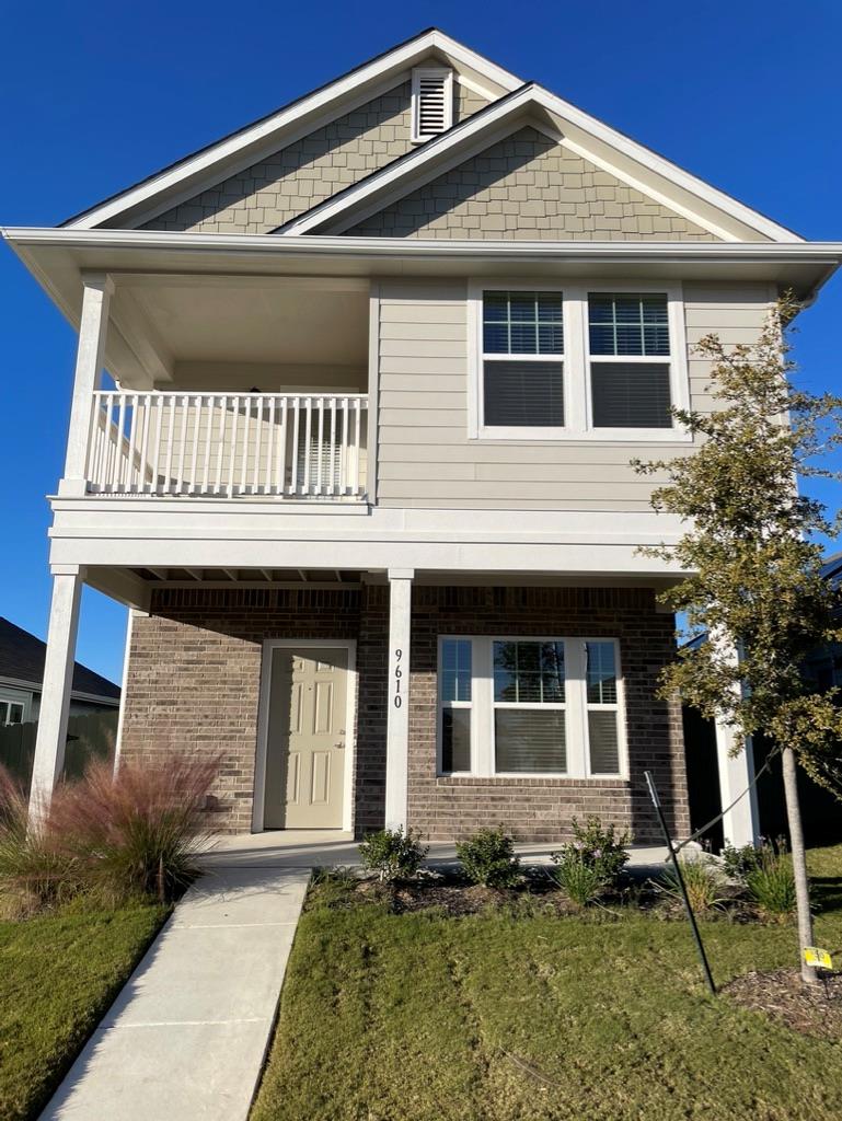 9610 Morning Iris Dr Property Photo 3