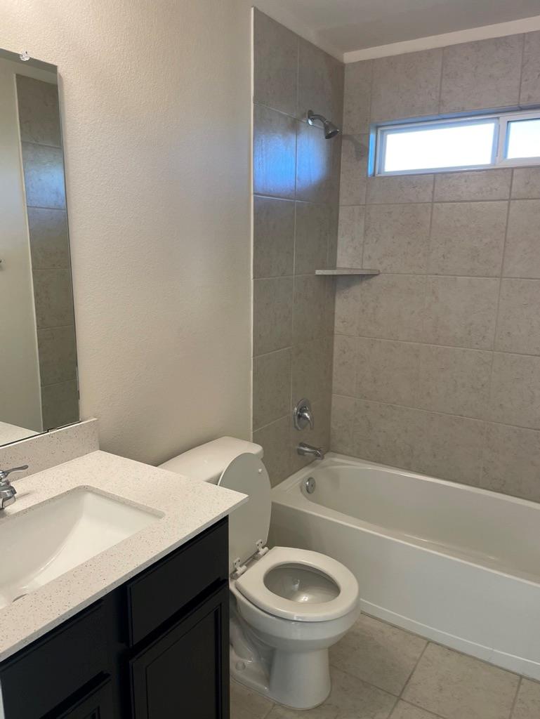 9610 Morning Iris Dr Property Photo 12